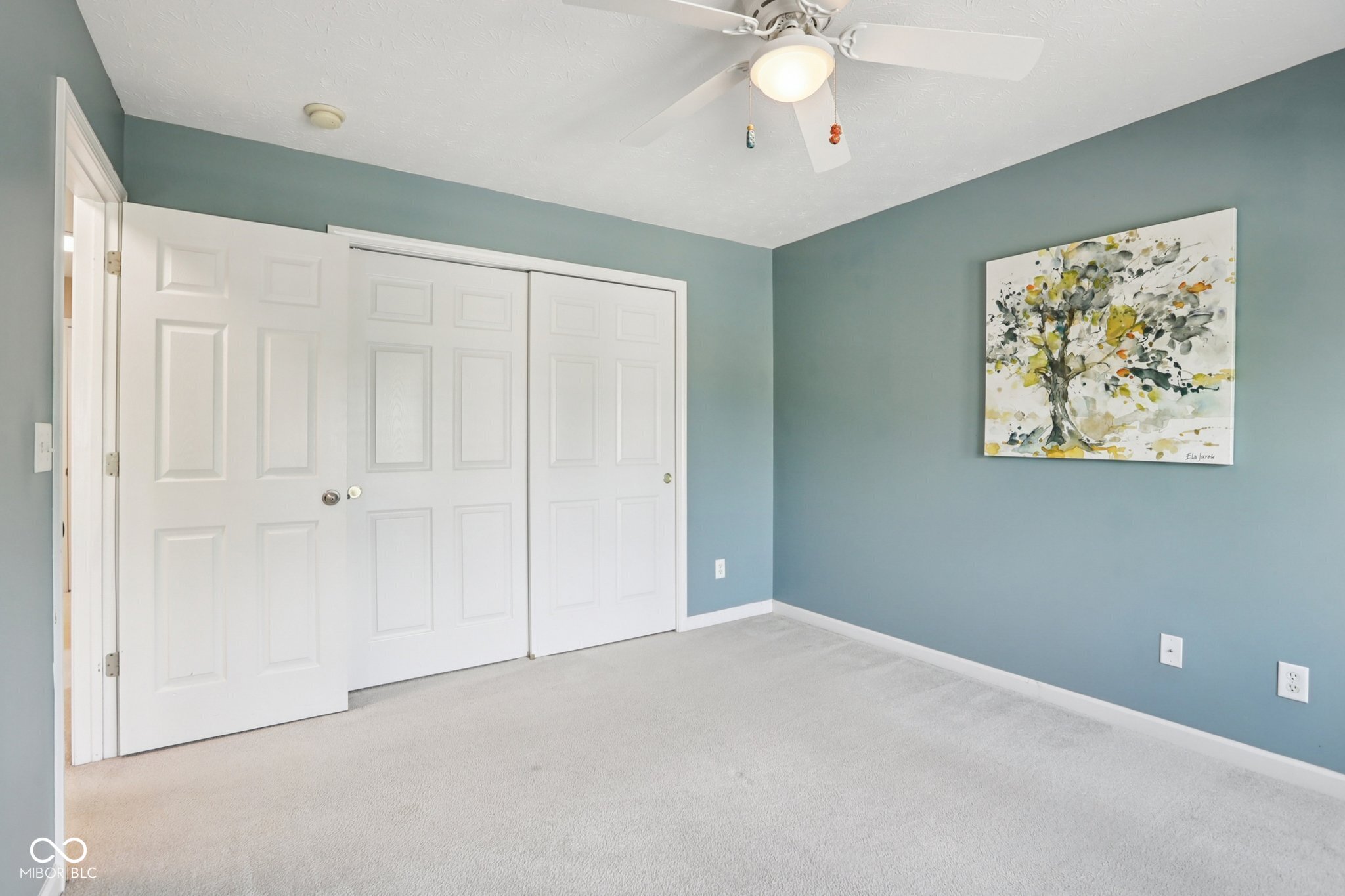 9195 N Coral Reef Road