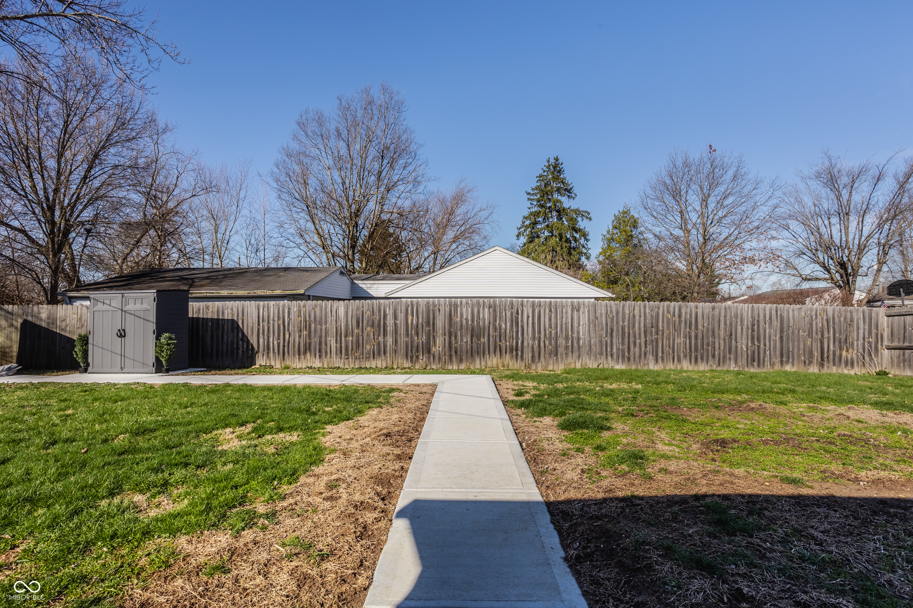 698 Indianapolis Road