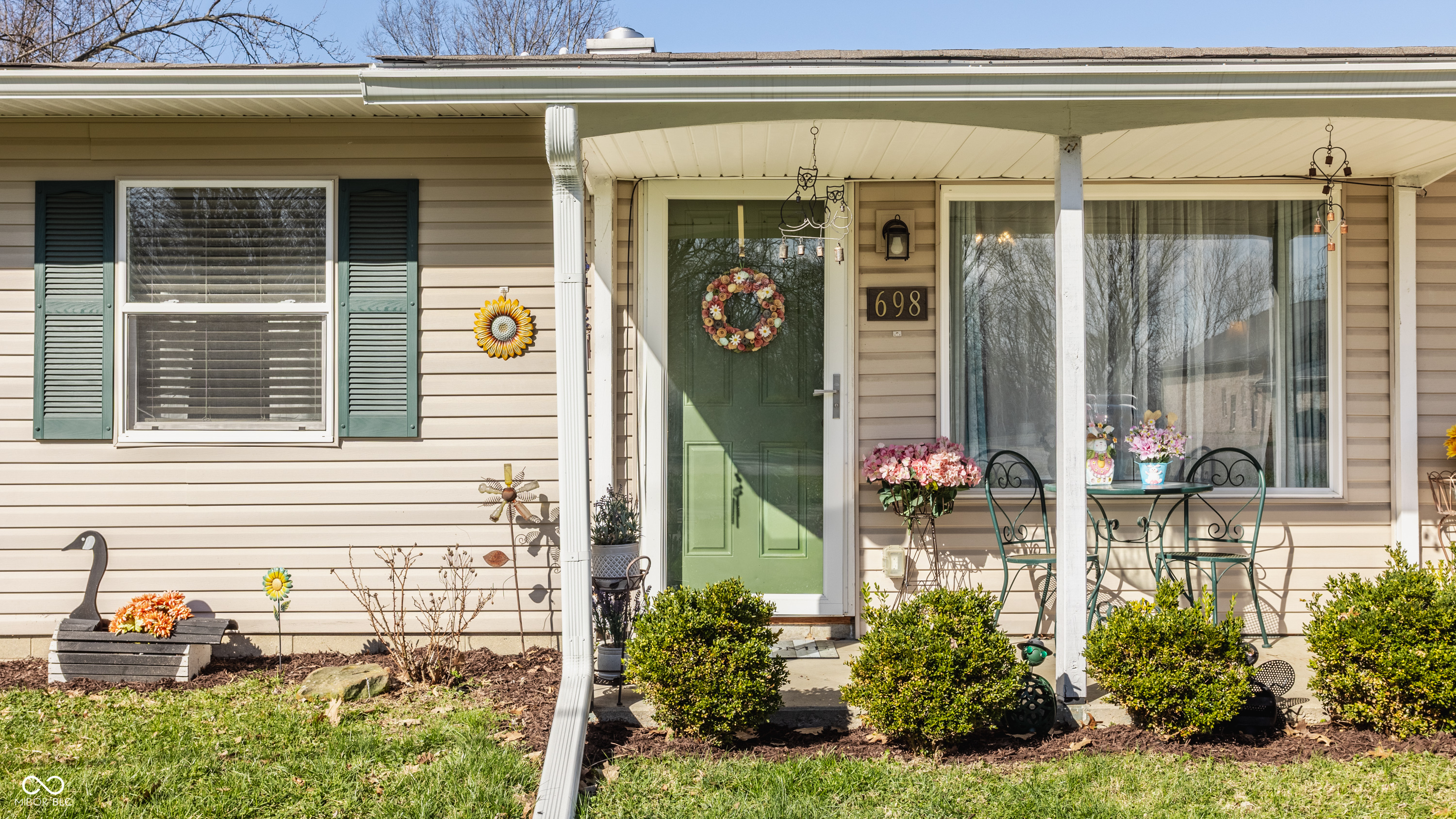 698 Indianapolis Road