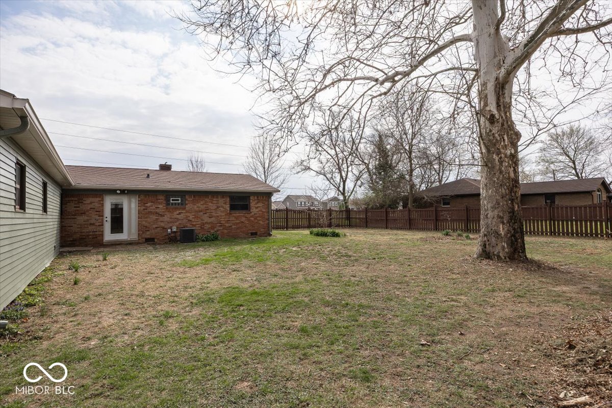 2023 W Orchard Drive