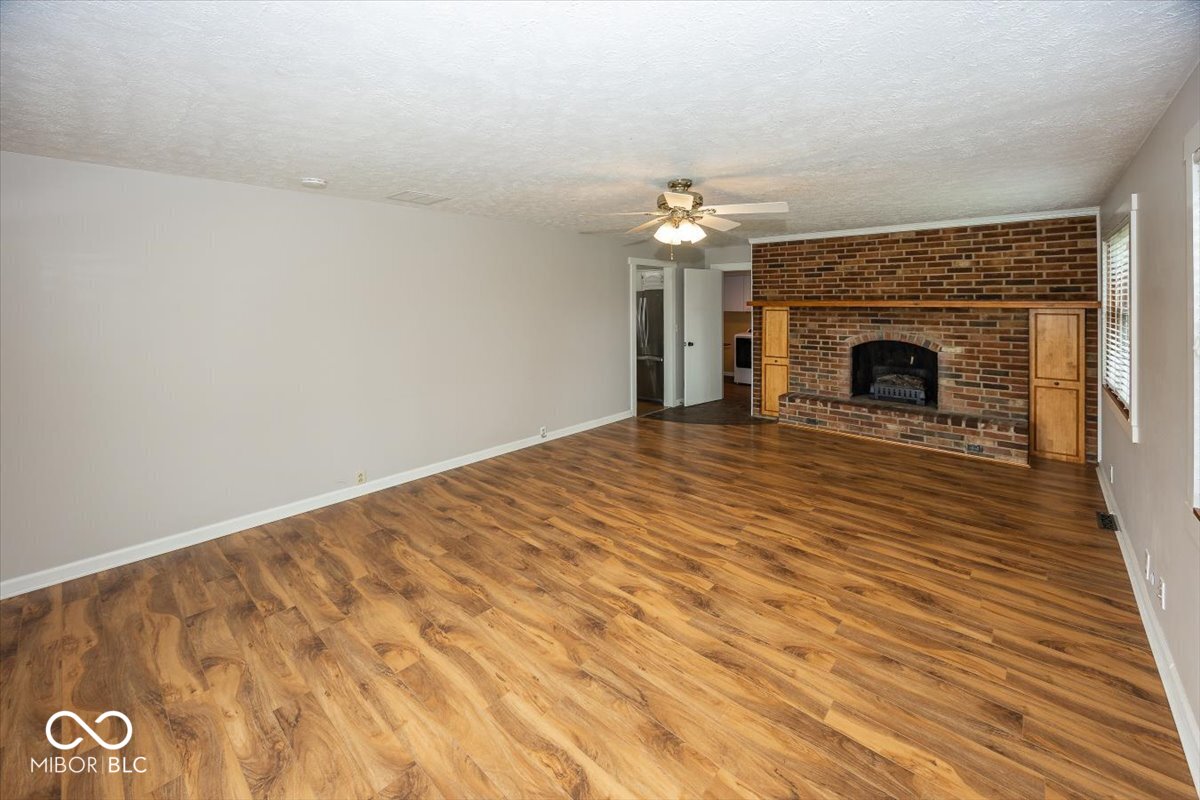 2023 W Orchard Drive