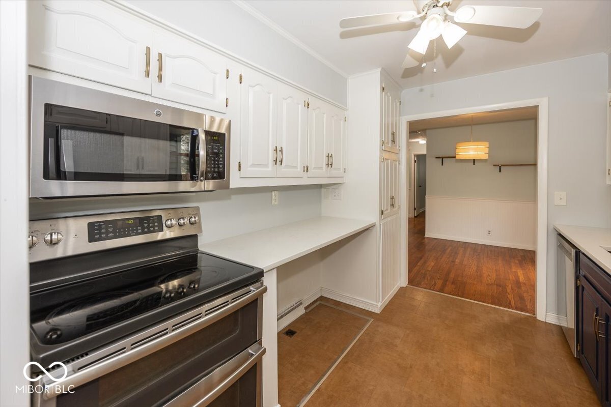 2023 W Orchard Drive