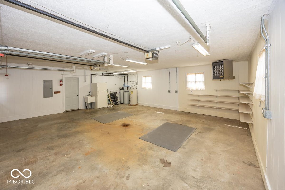 2023 W Orchard Drive