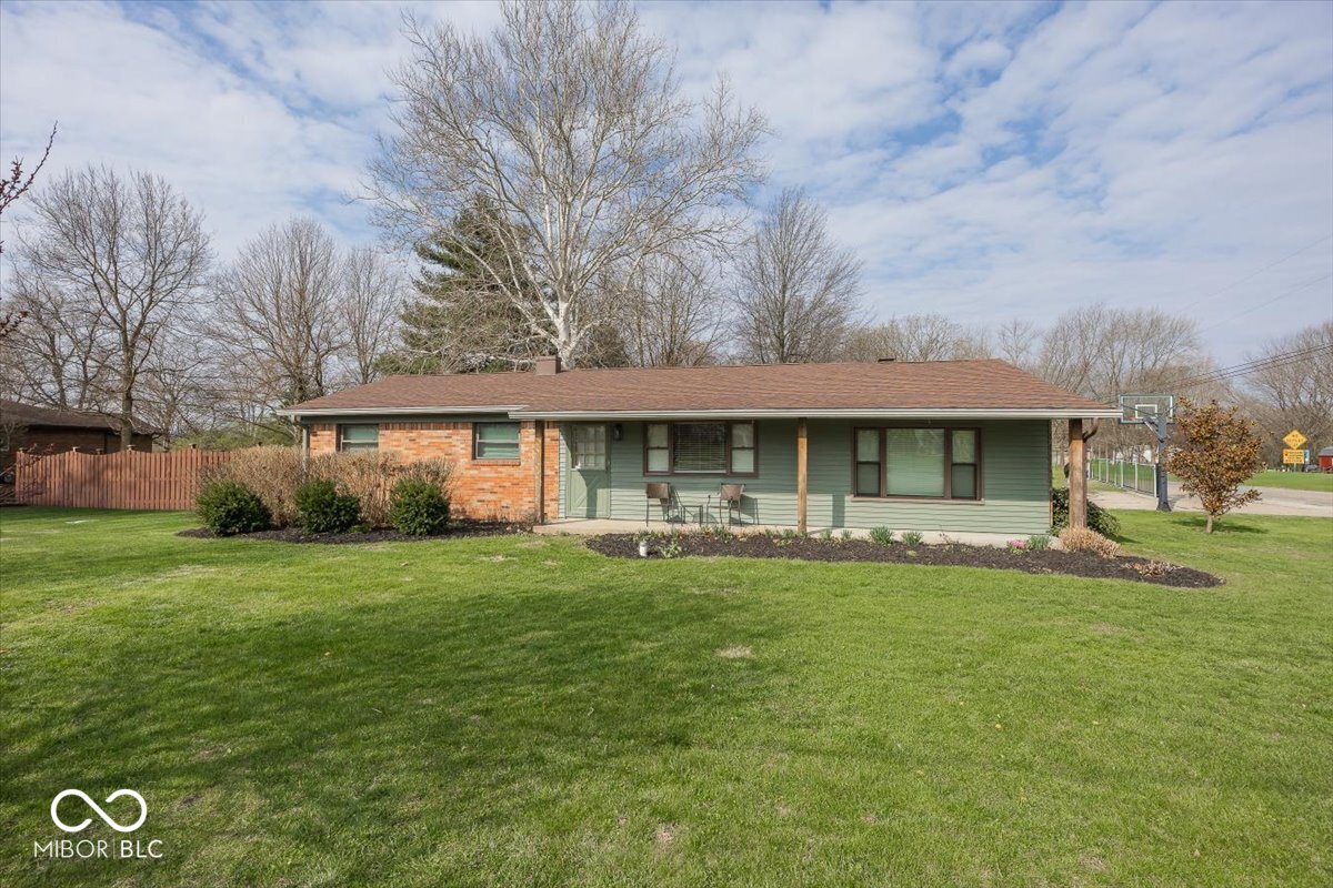 2023 W Orchard Drive