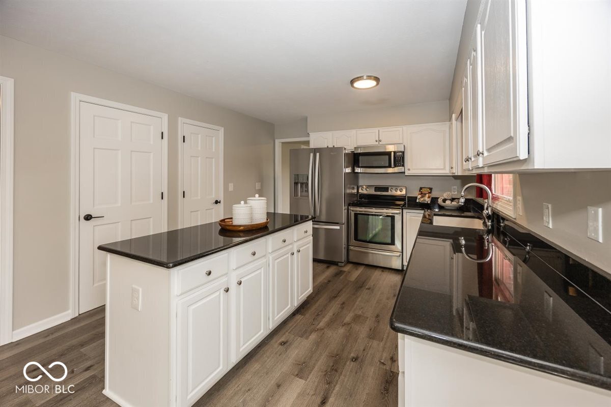 9031 Anchor Mark Drive