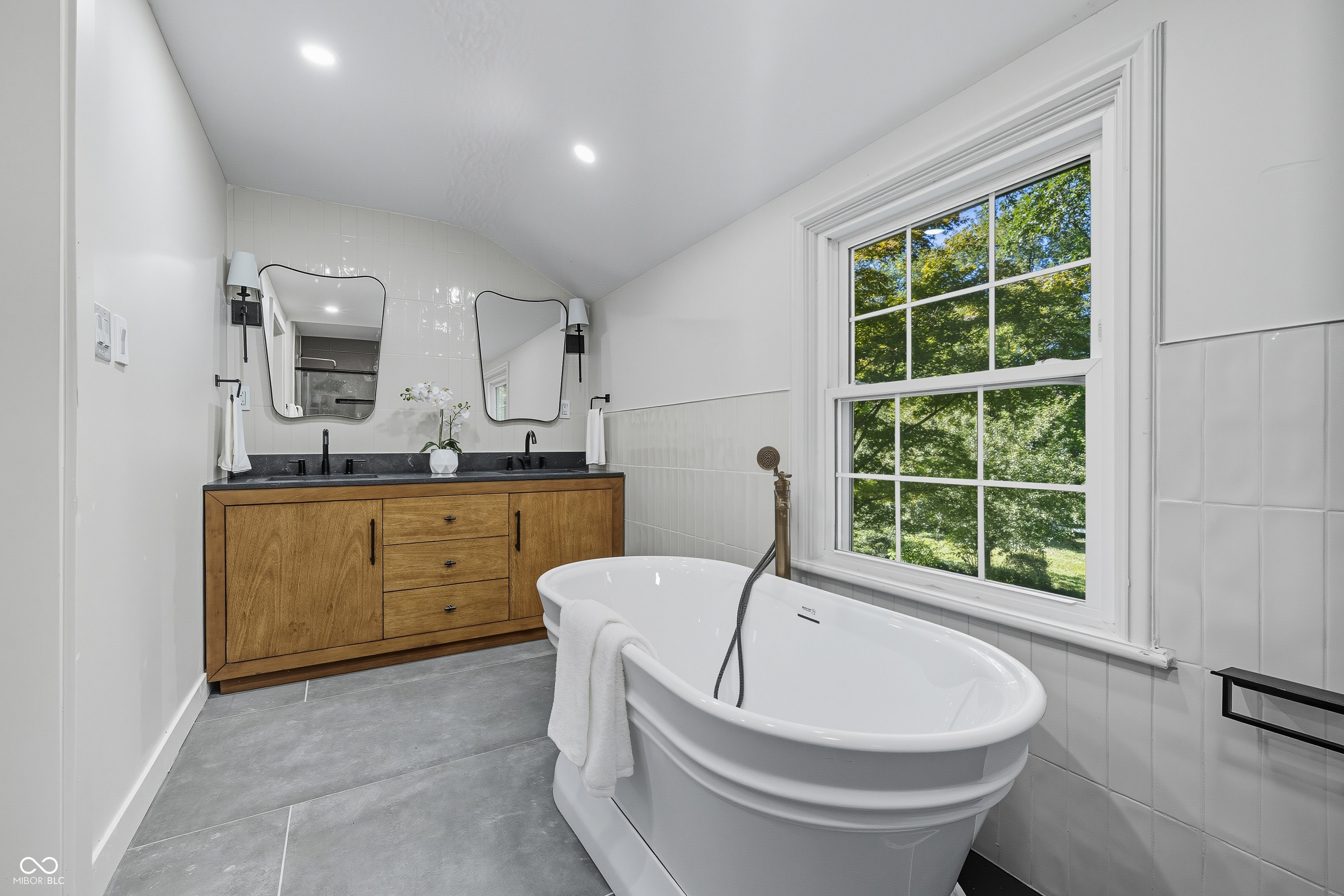 1311 Golden Hill Drive