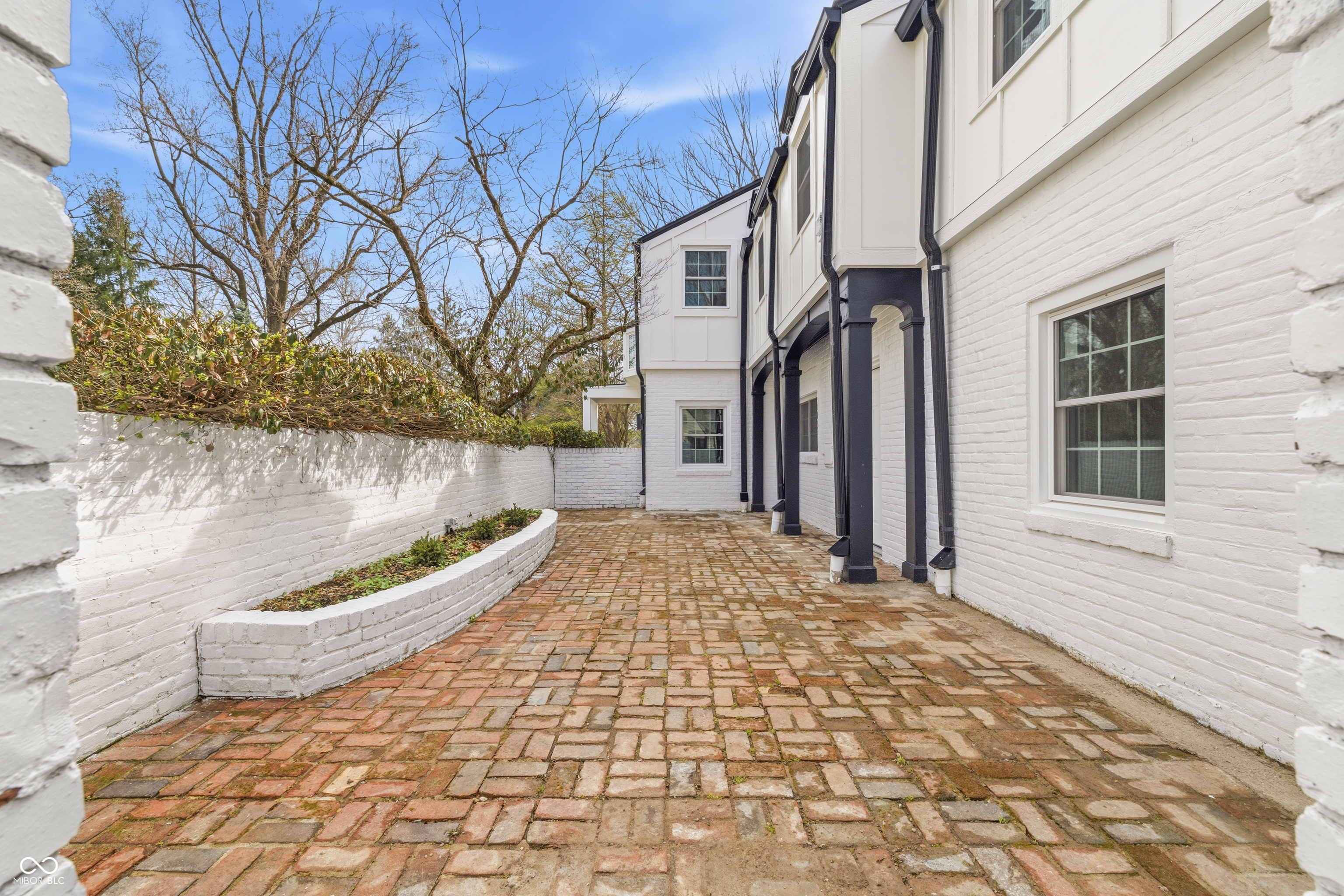 1311 Golden Hill Drive