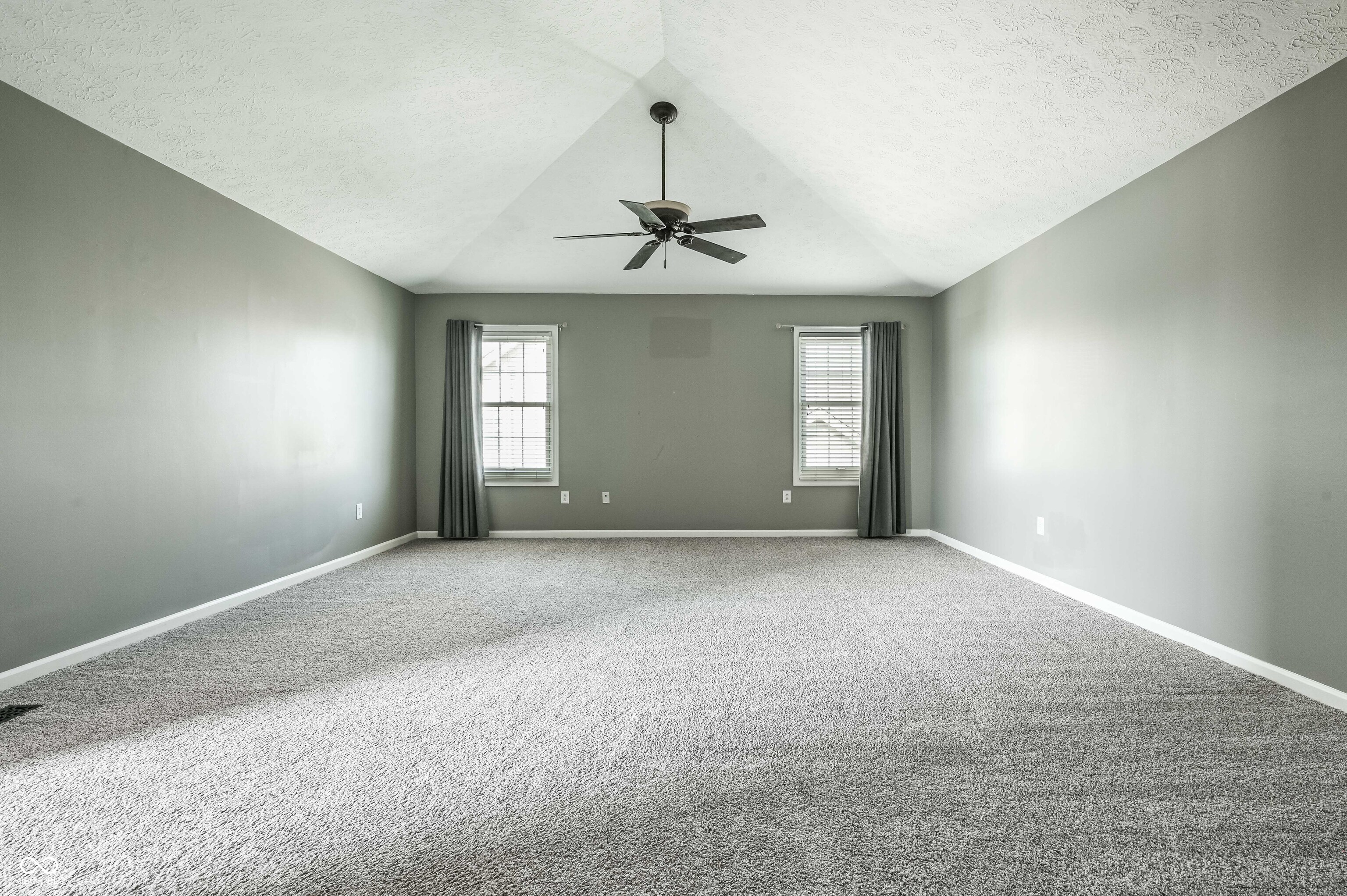 1213 Somerville Drive