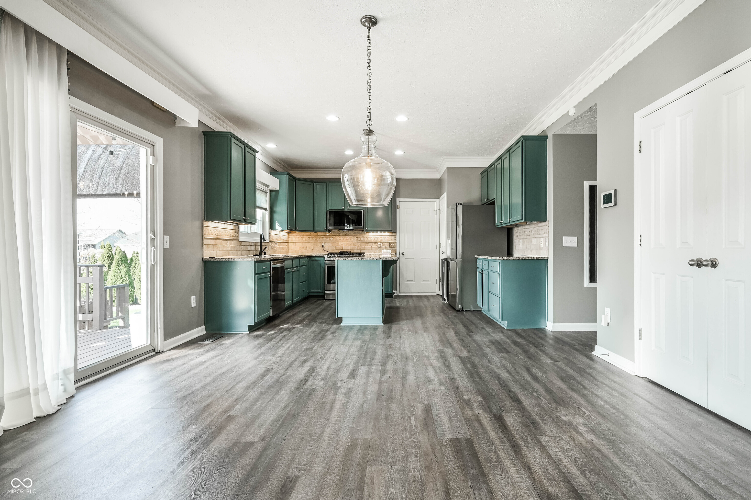 1213 Somerville Drive
