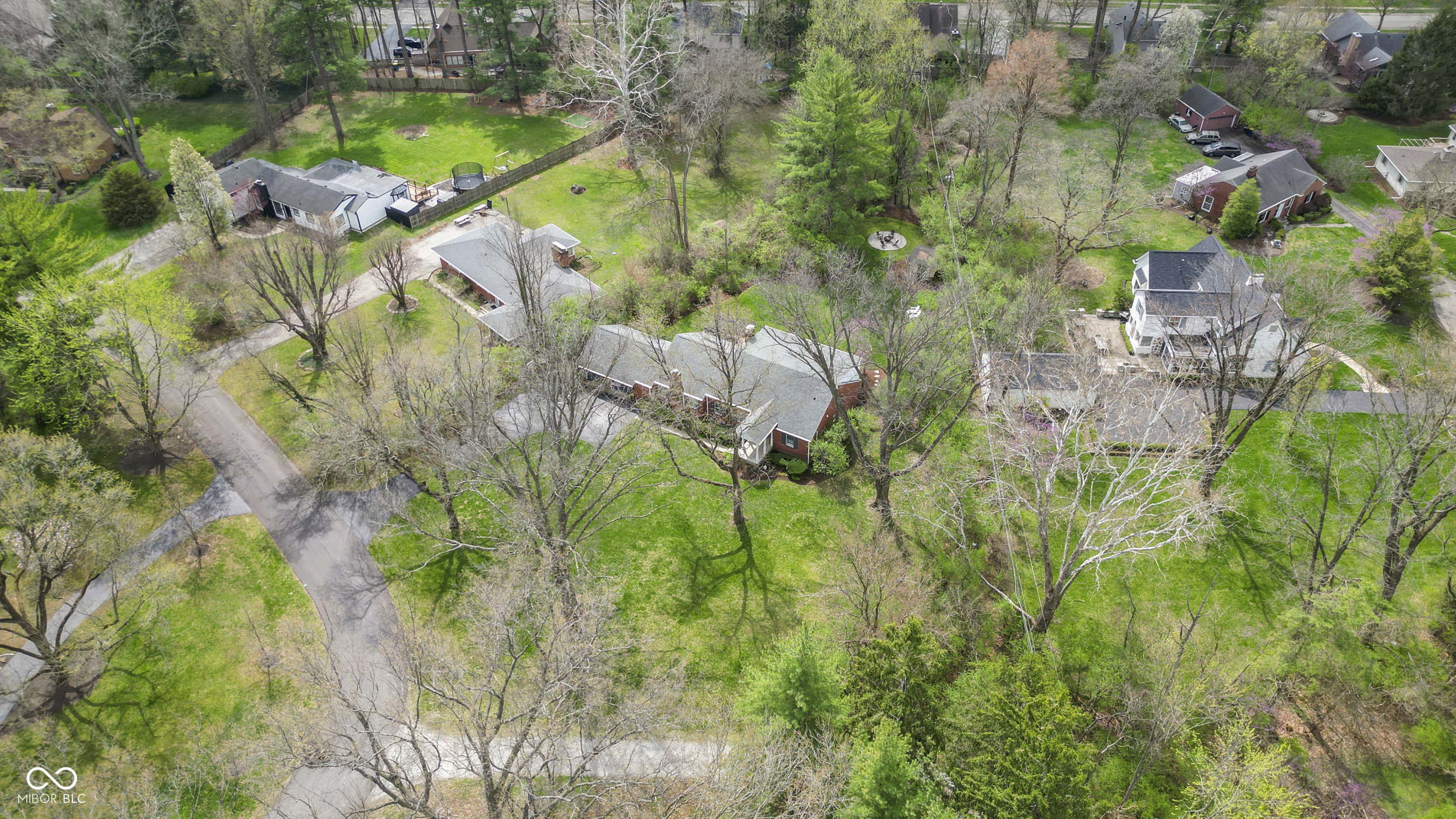 695 W 77th Street South Drive