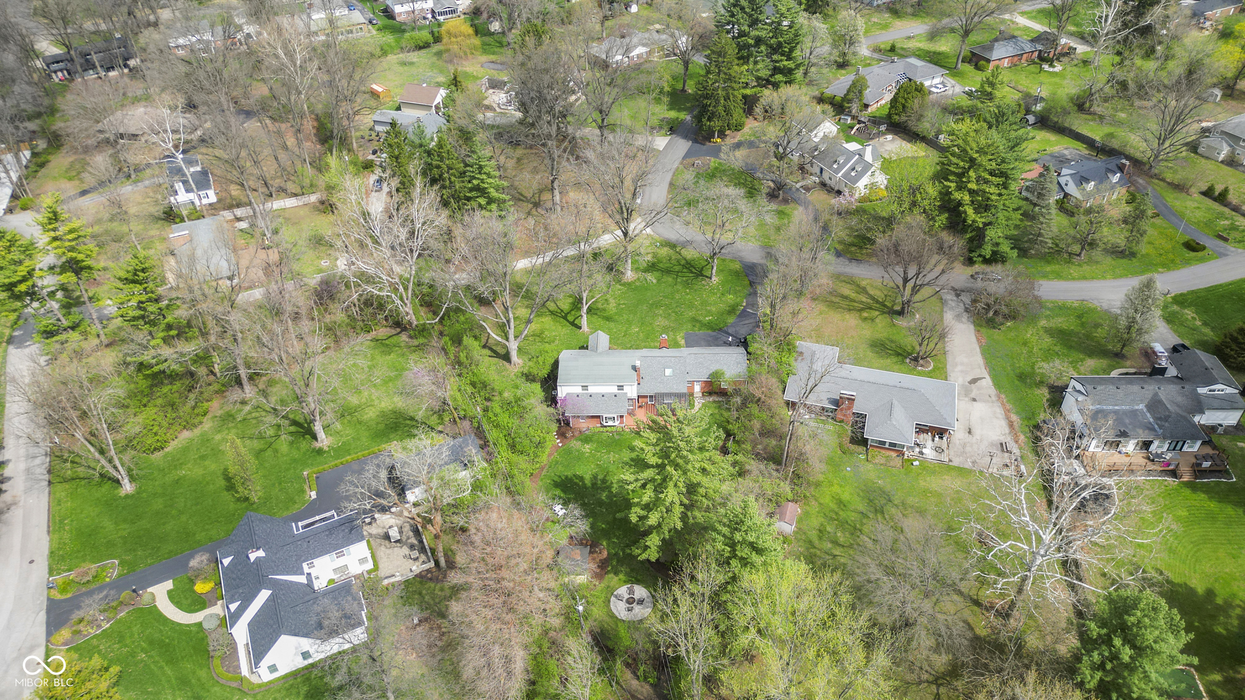 695 W 77th Street South Drive