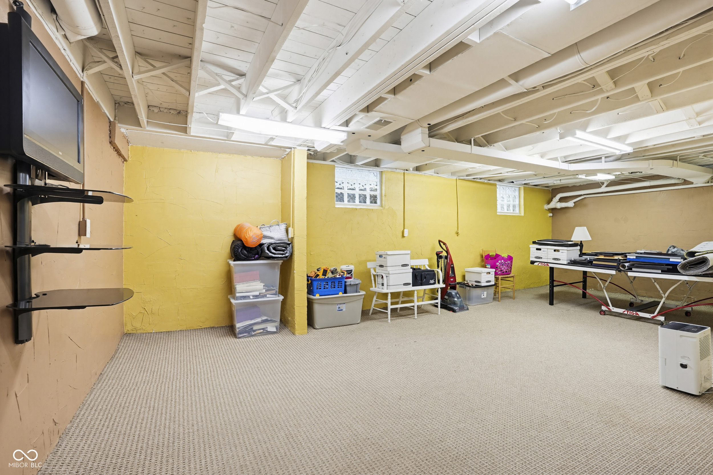 695 W 77th Street South Drive