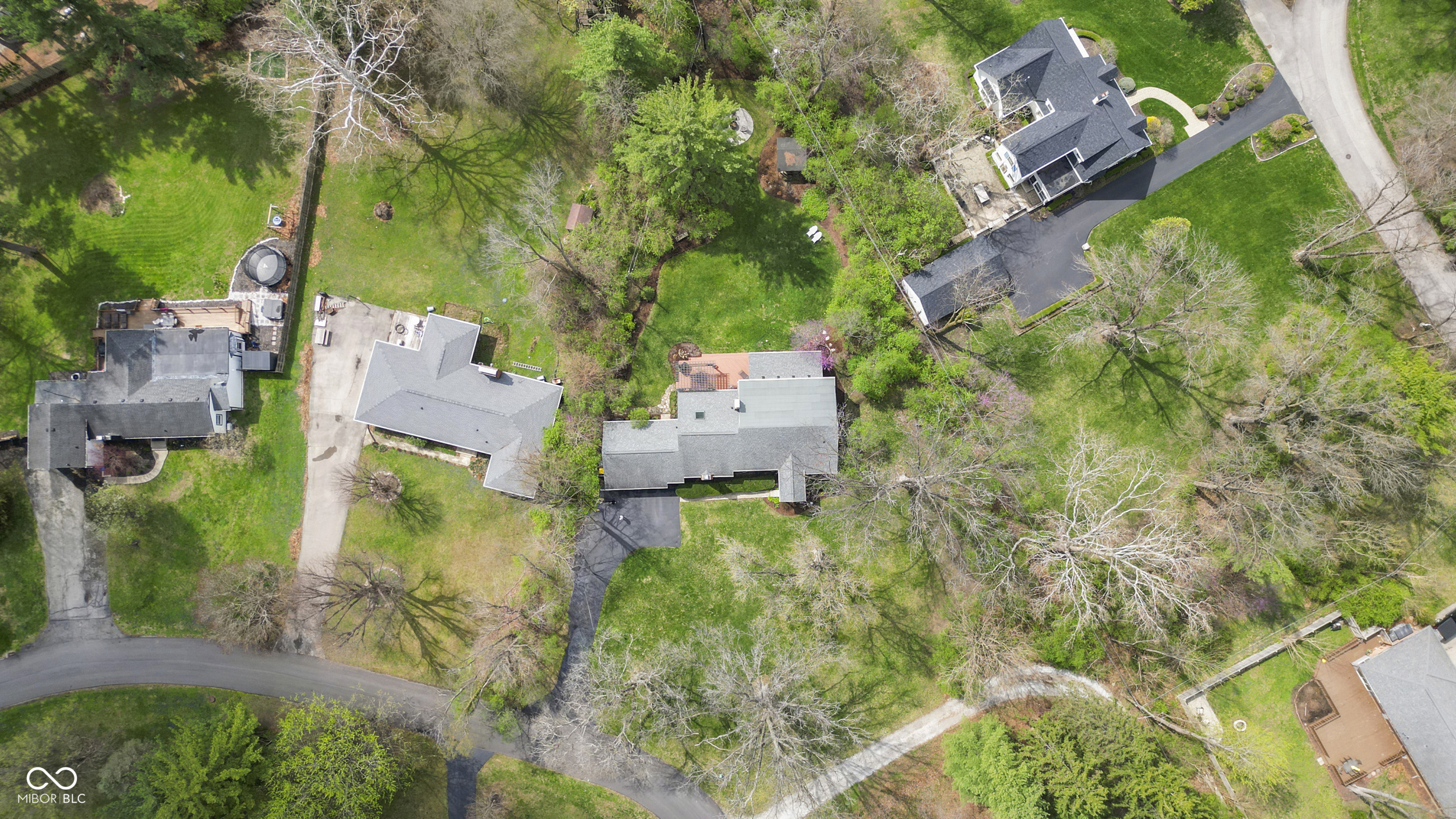 695 W 77th Street South Drive