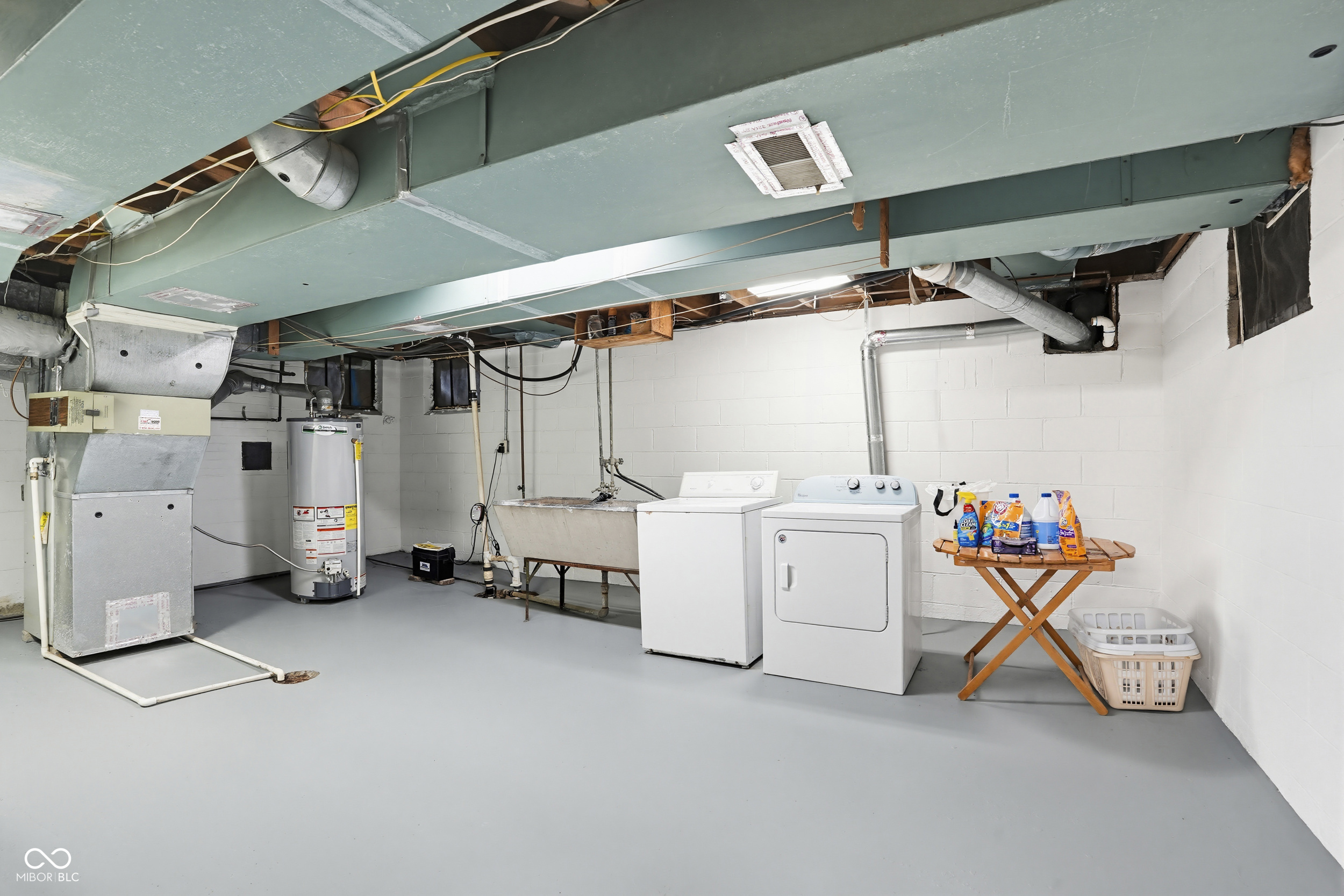 695 W 77th Street South Drive