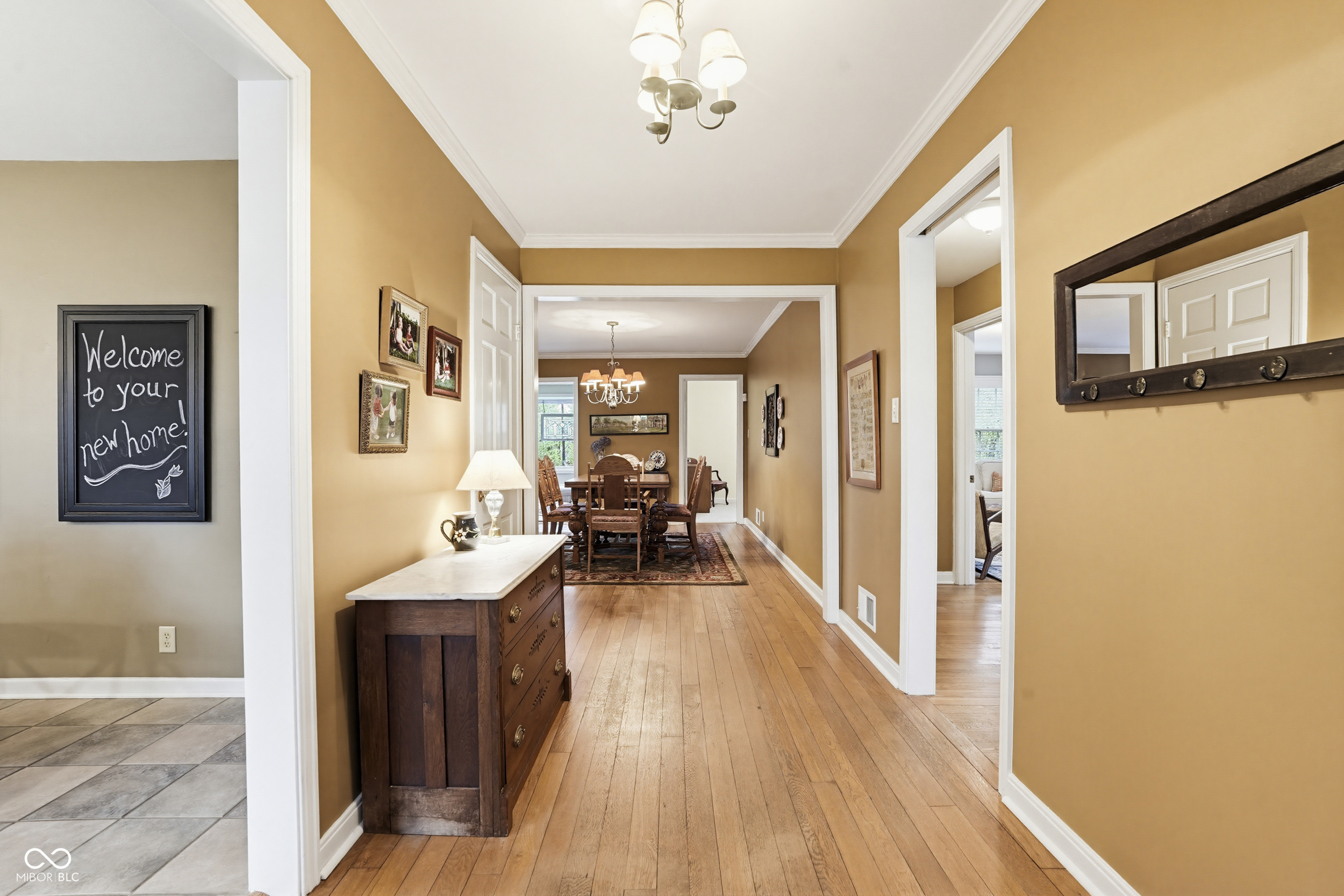 695 W 77th Street South Drive