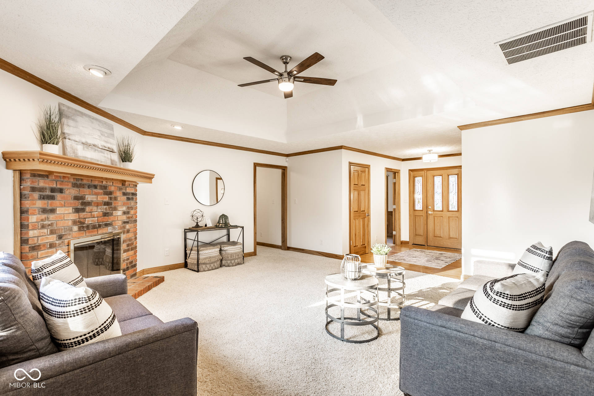 7025 Hunters Ridge Drive