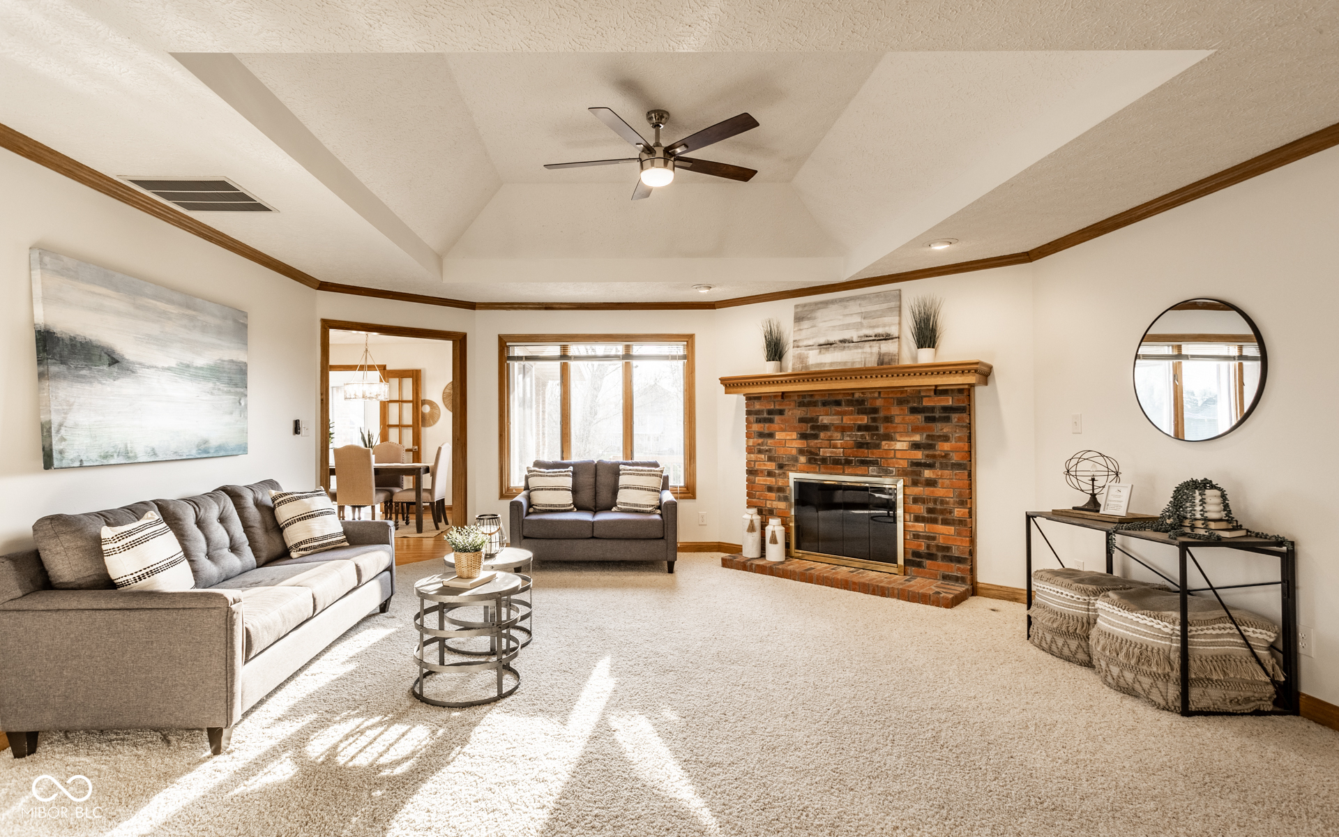 7025 Hunters Ridge Drive