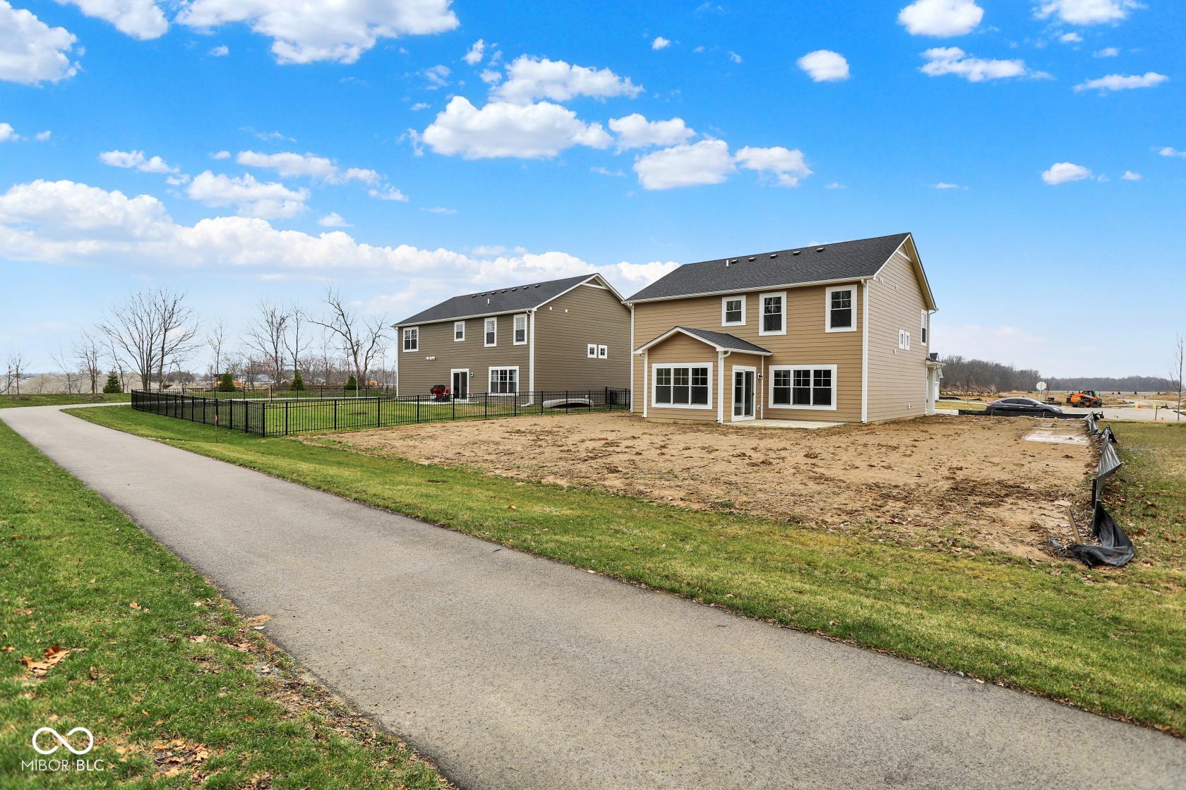 1479 Mahoning Road