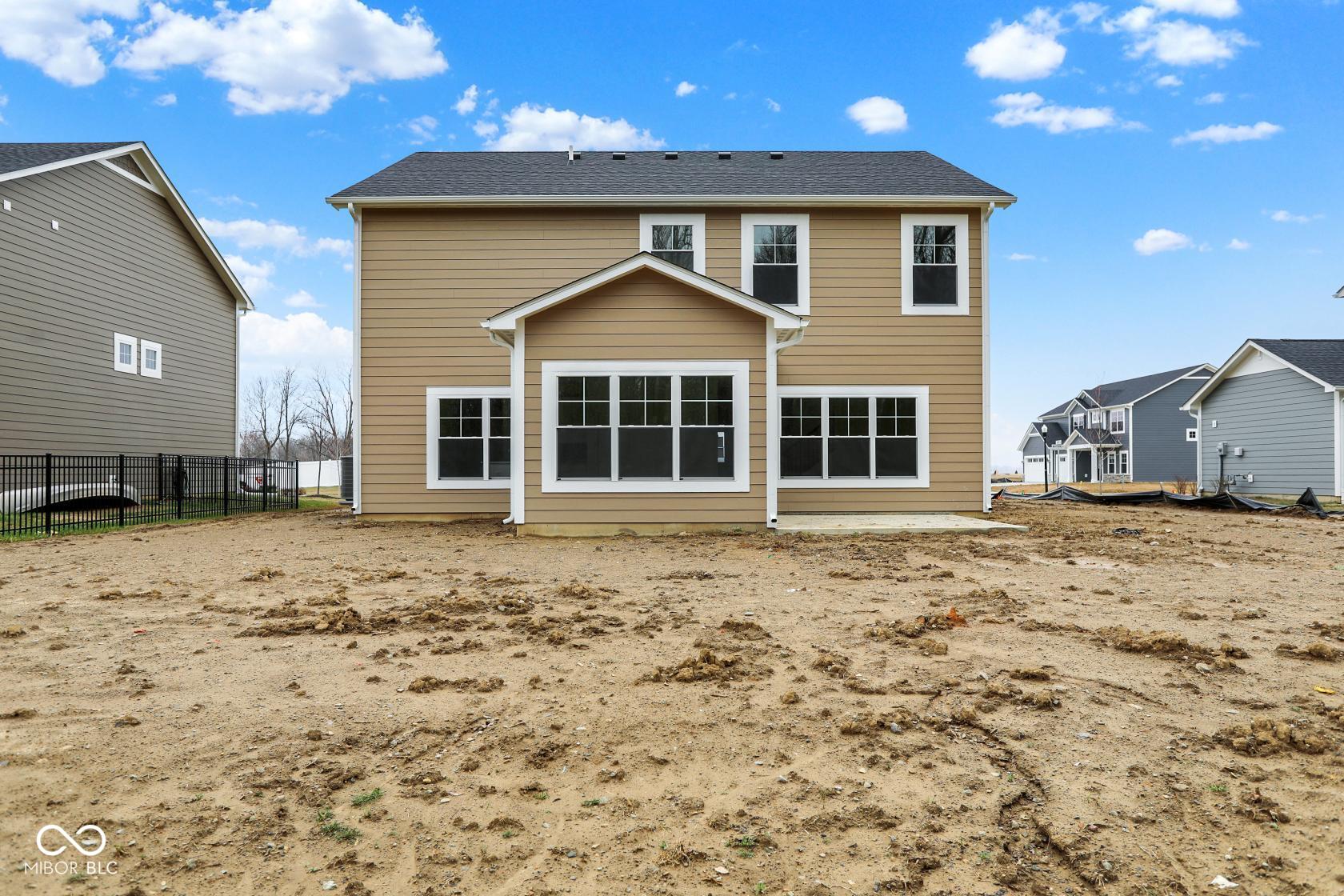 1479 Mahoning Road