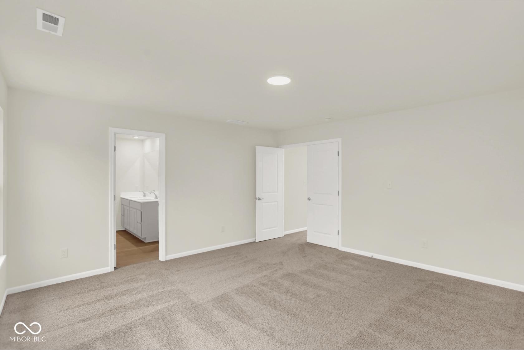 1479 Mahoning Road