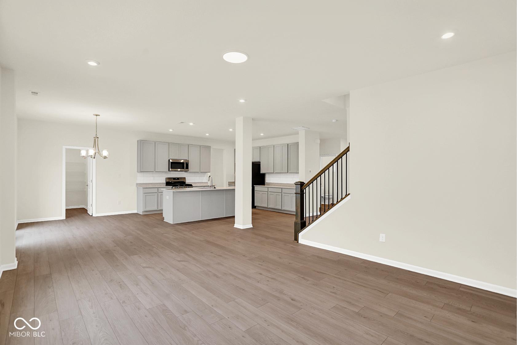 1407 Mahoning Road