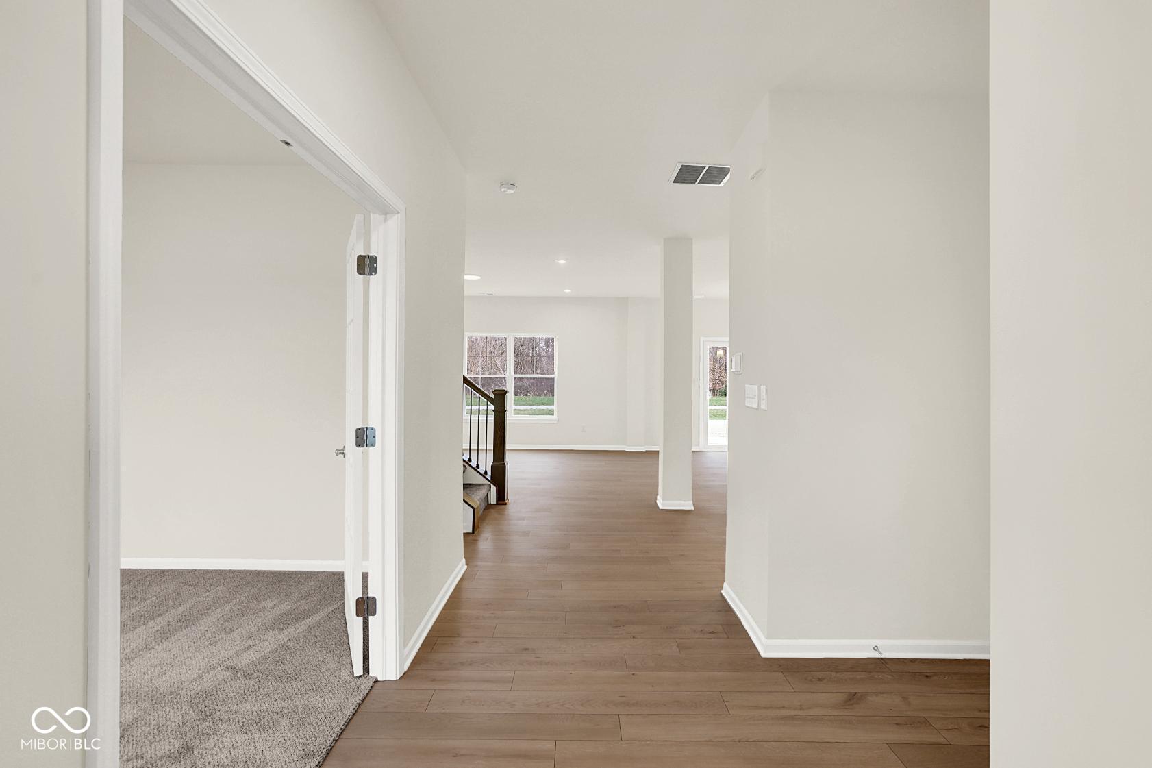 1407 Mahoning Road