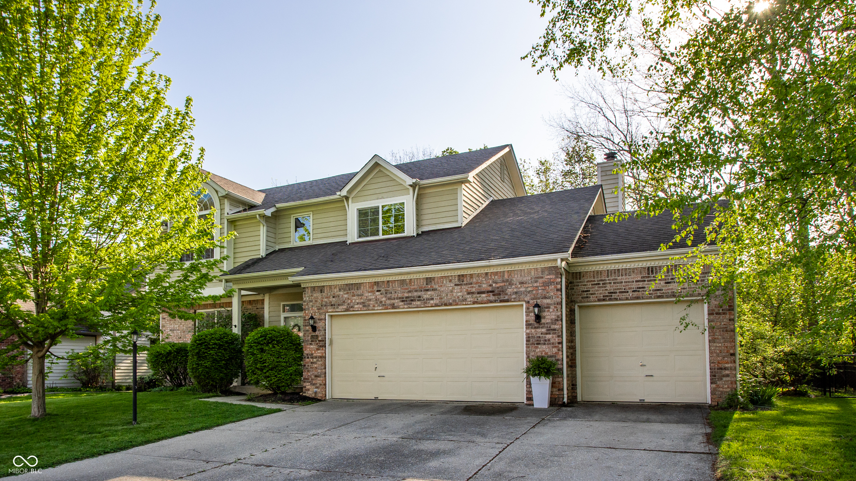 6931 Bluffgrove Circle