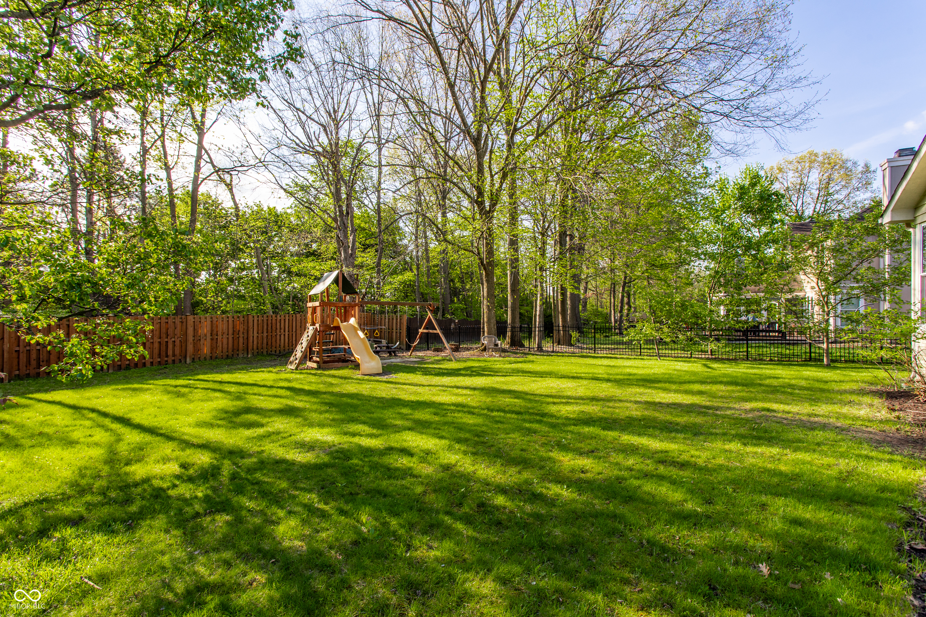 6931 Bluffgrove Circle