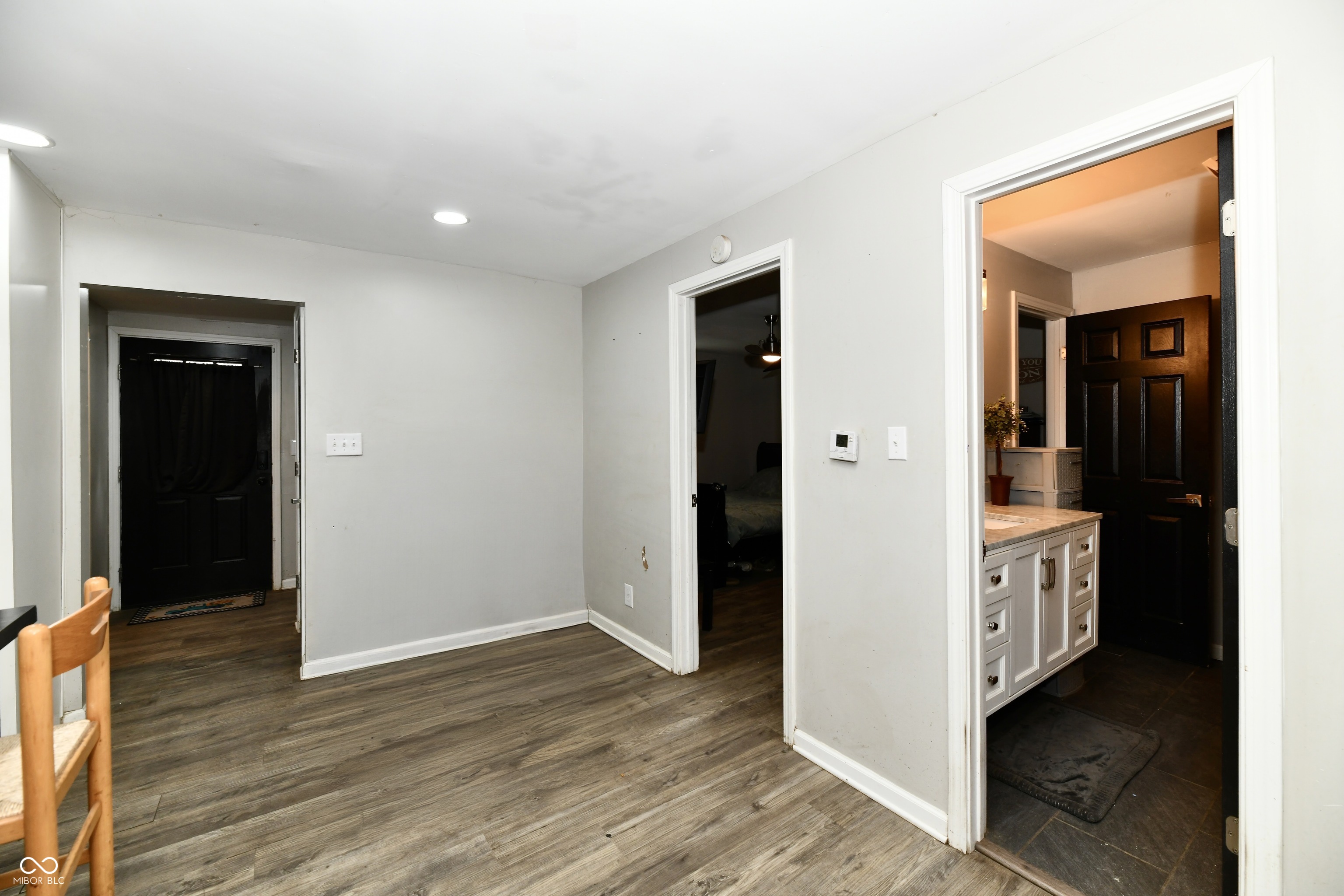 4444 Kingsley Drive