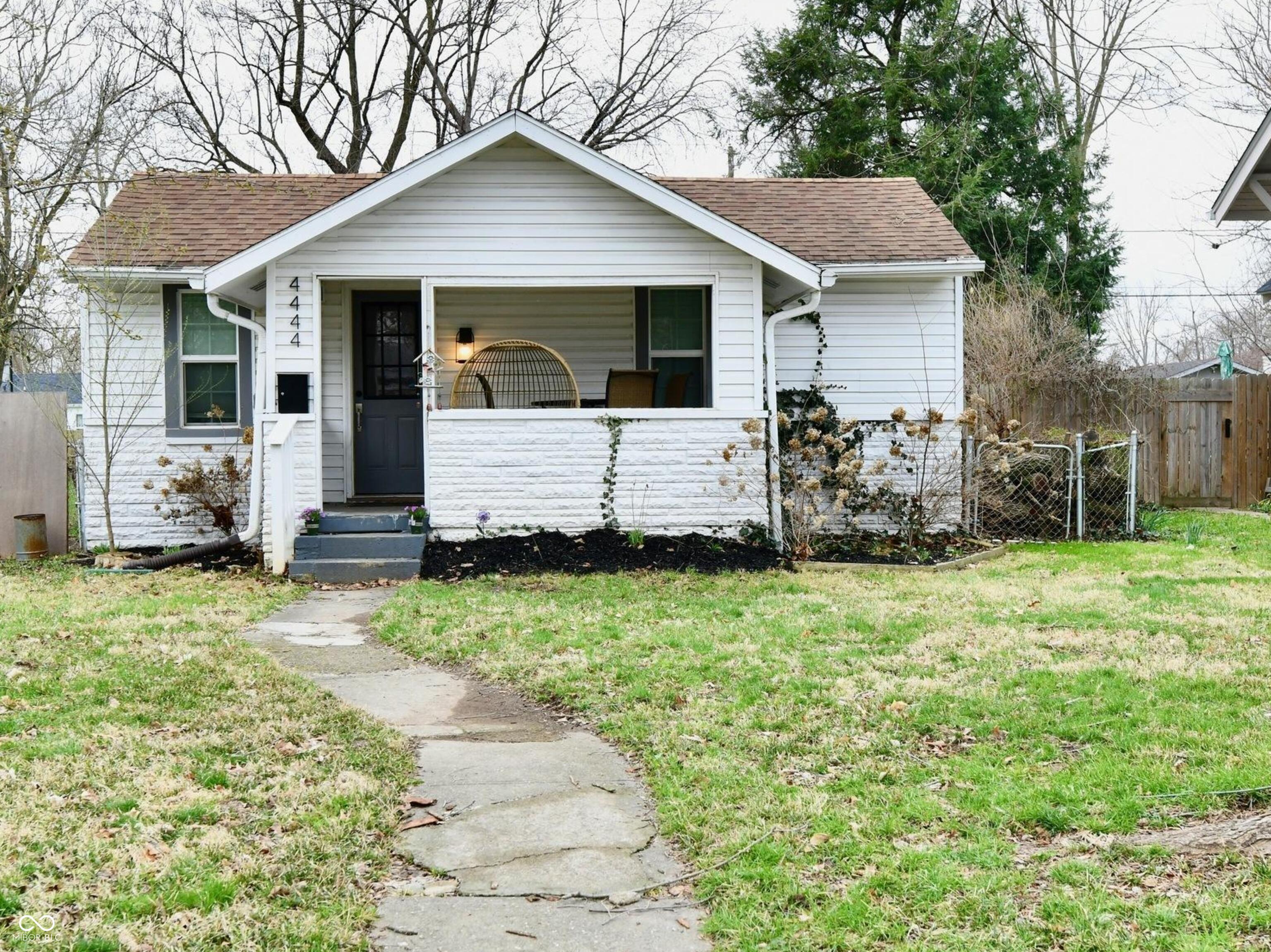 4444 Kingsley Drive