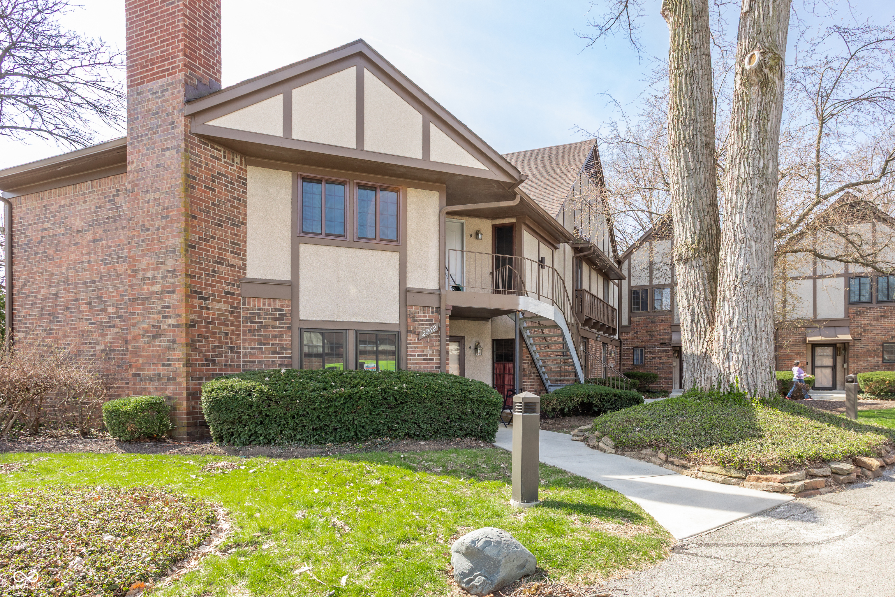 2262 Rome Drive Unit: A