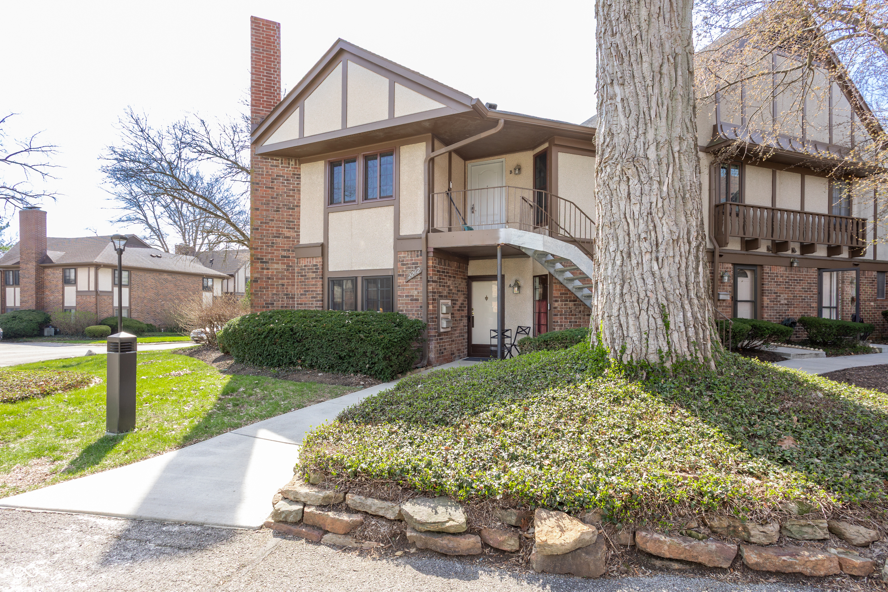 2262 Rome Drive Unit: A