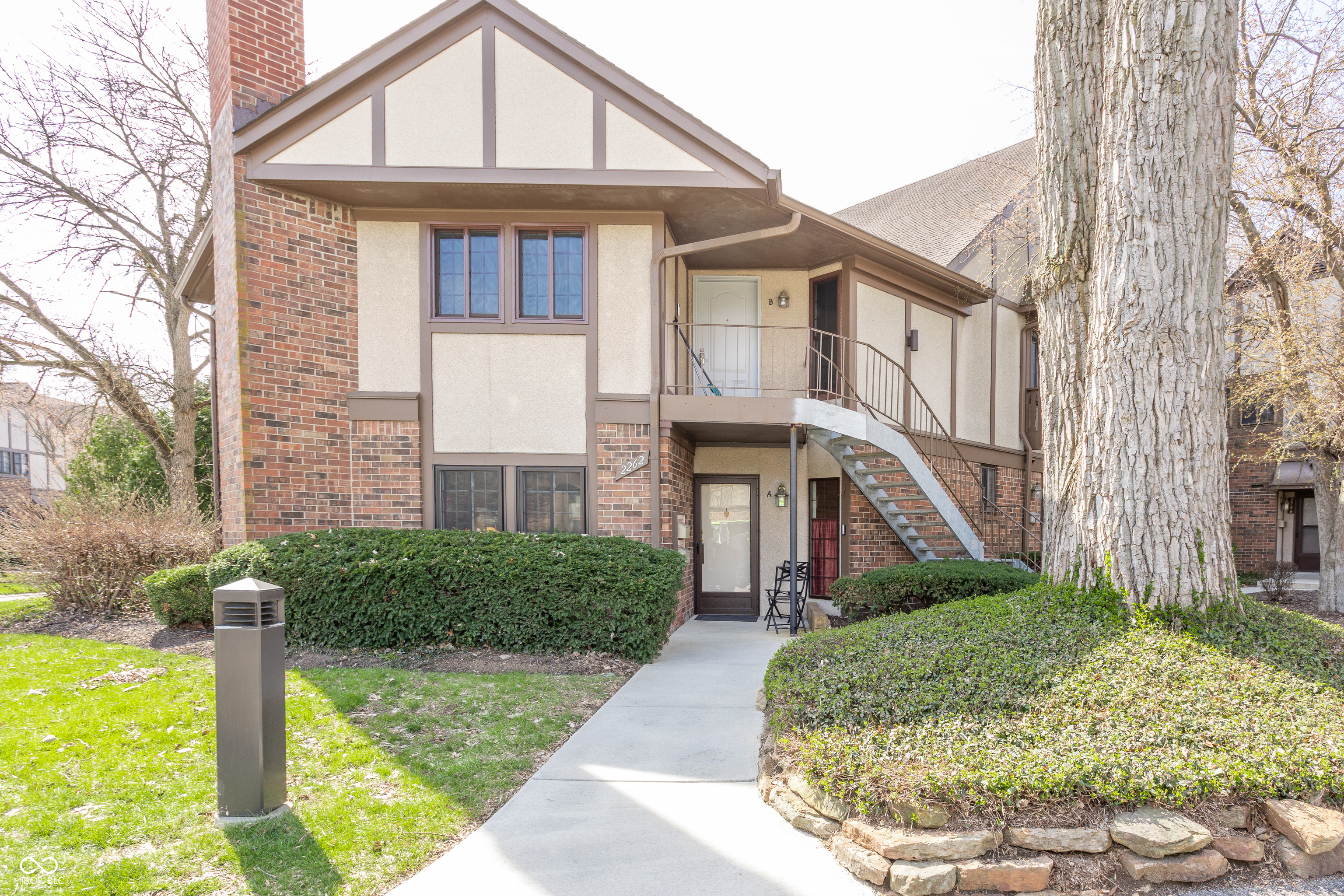 2262 Rome Drive Unit: A