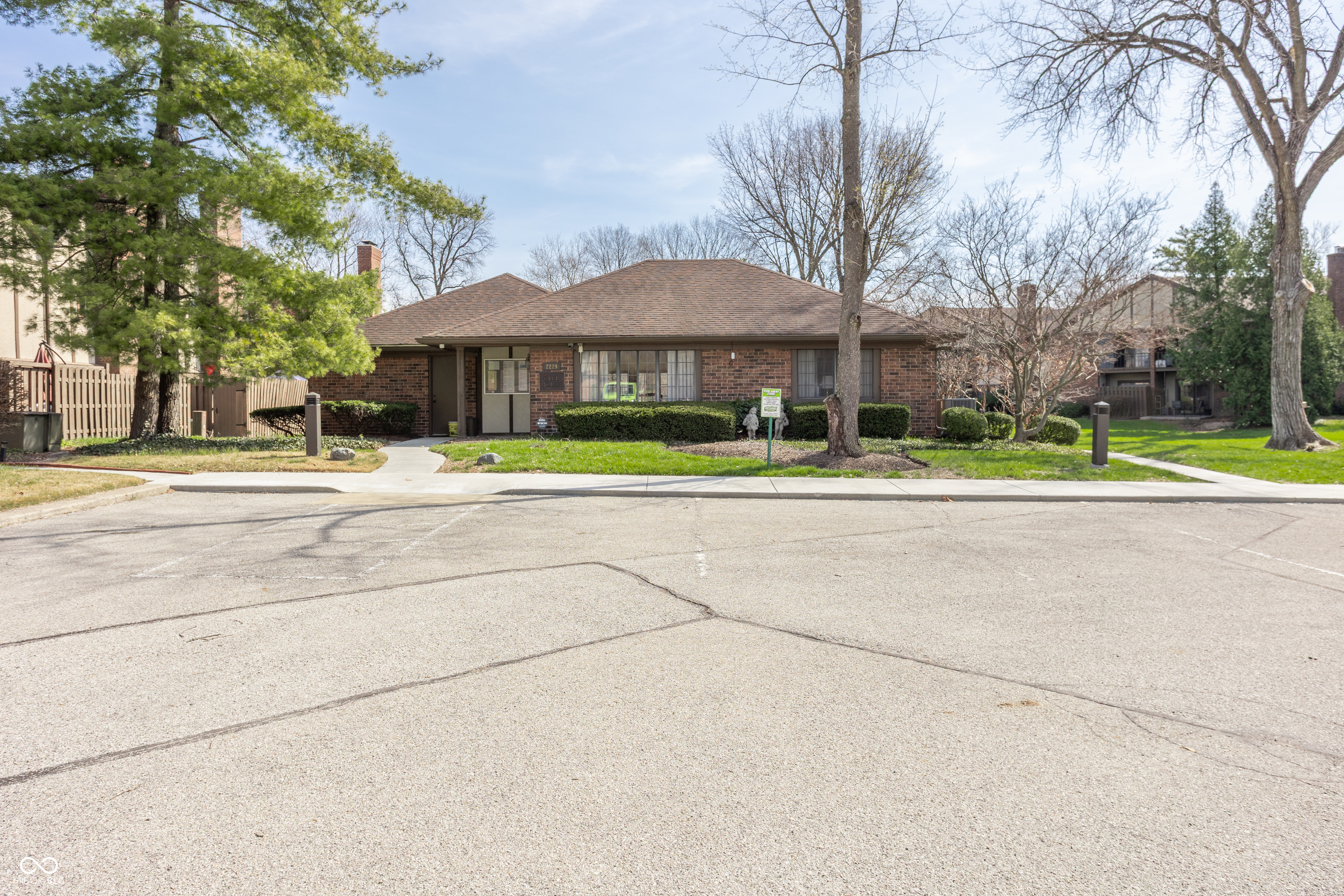 2262 Rome Drive Unit: A