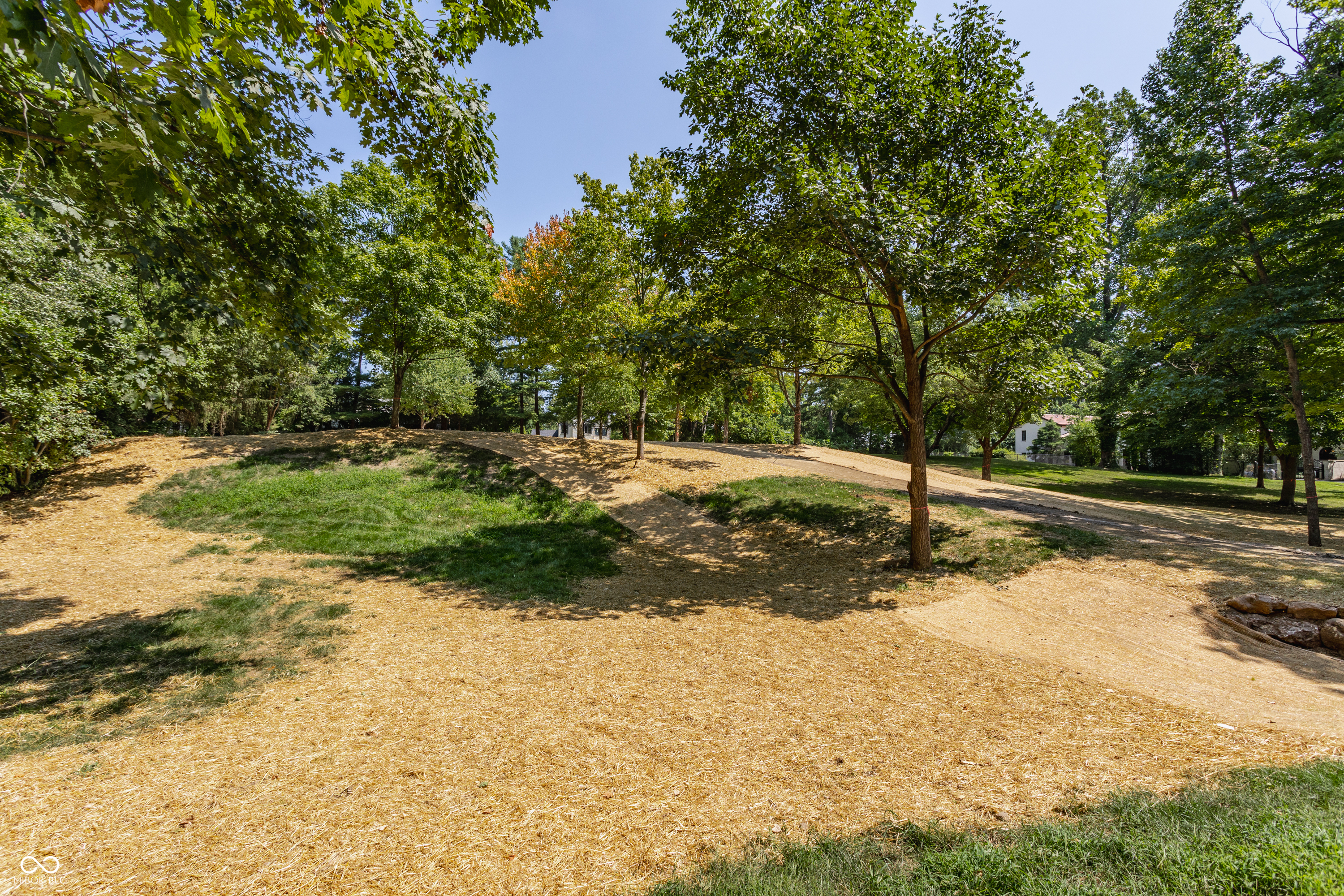 540 & 550 Forest Boulevard