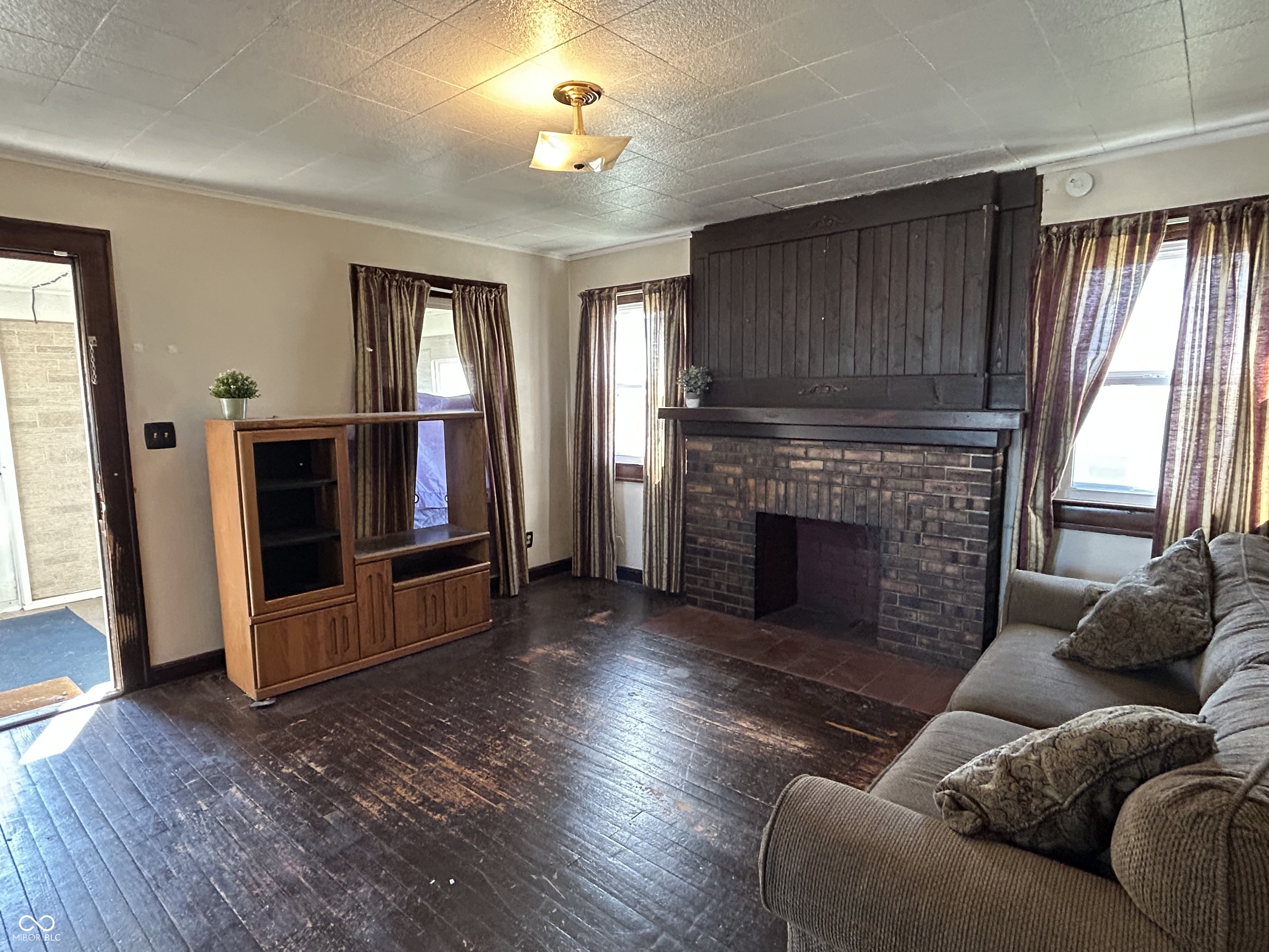 1212 S Moreland Avenue