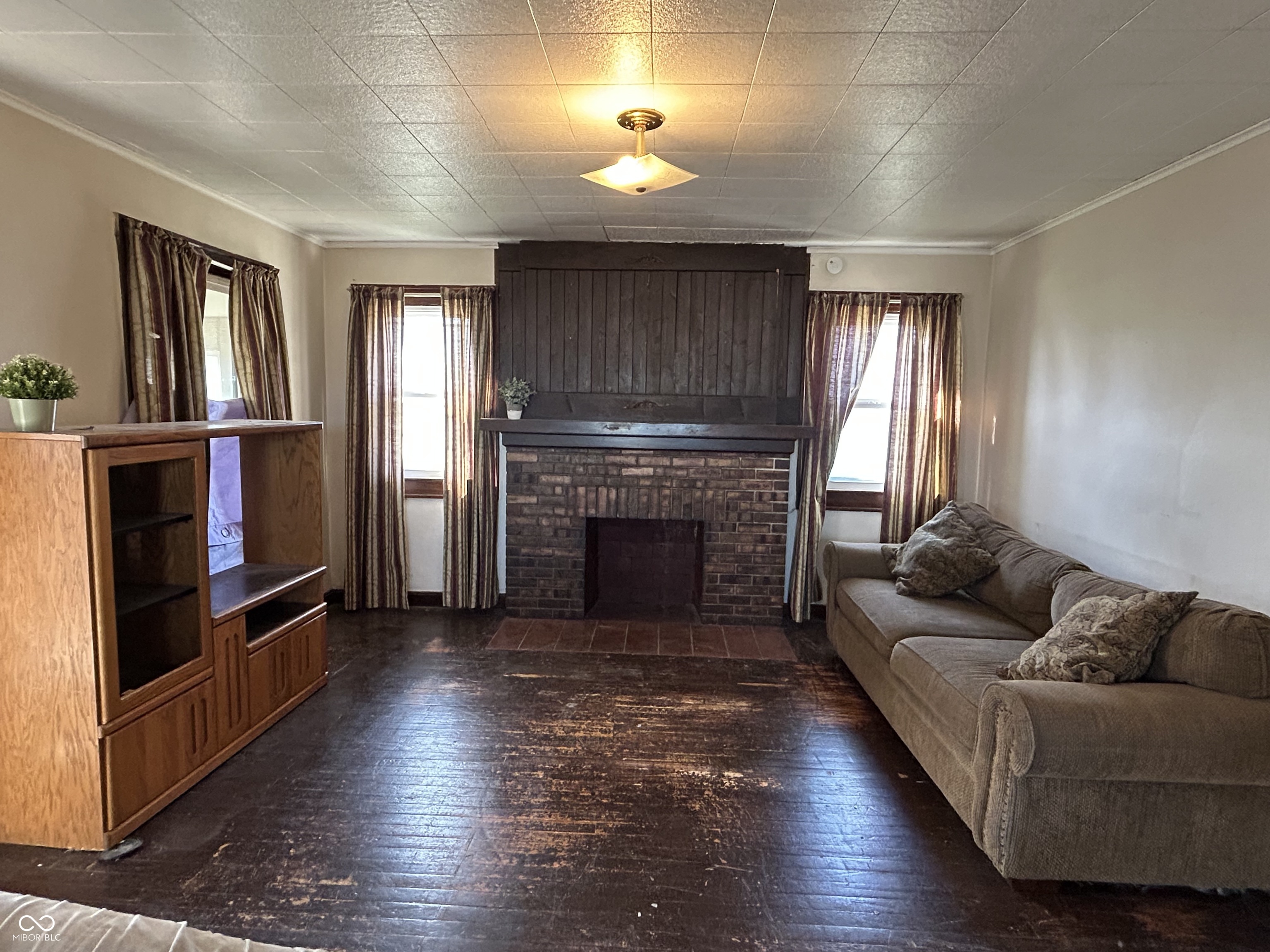 1212 S Moreland Avenue