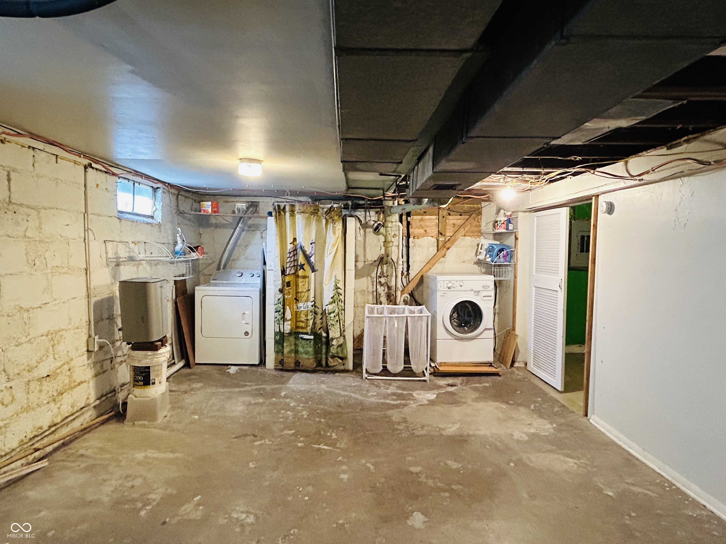 1212 S Moreland Avenue