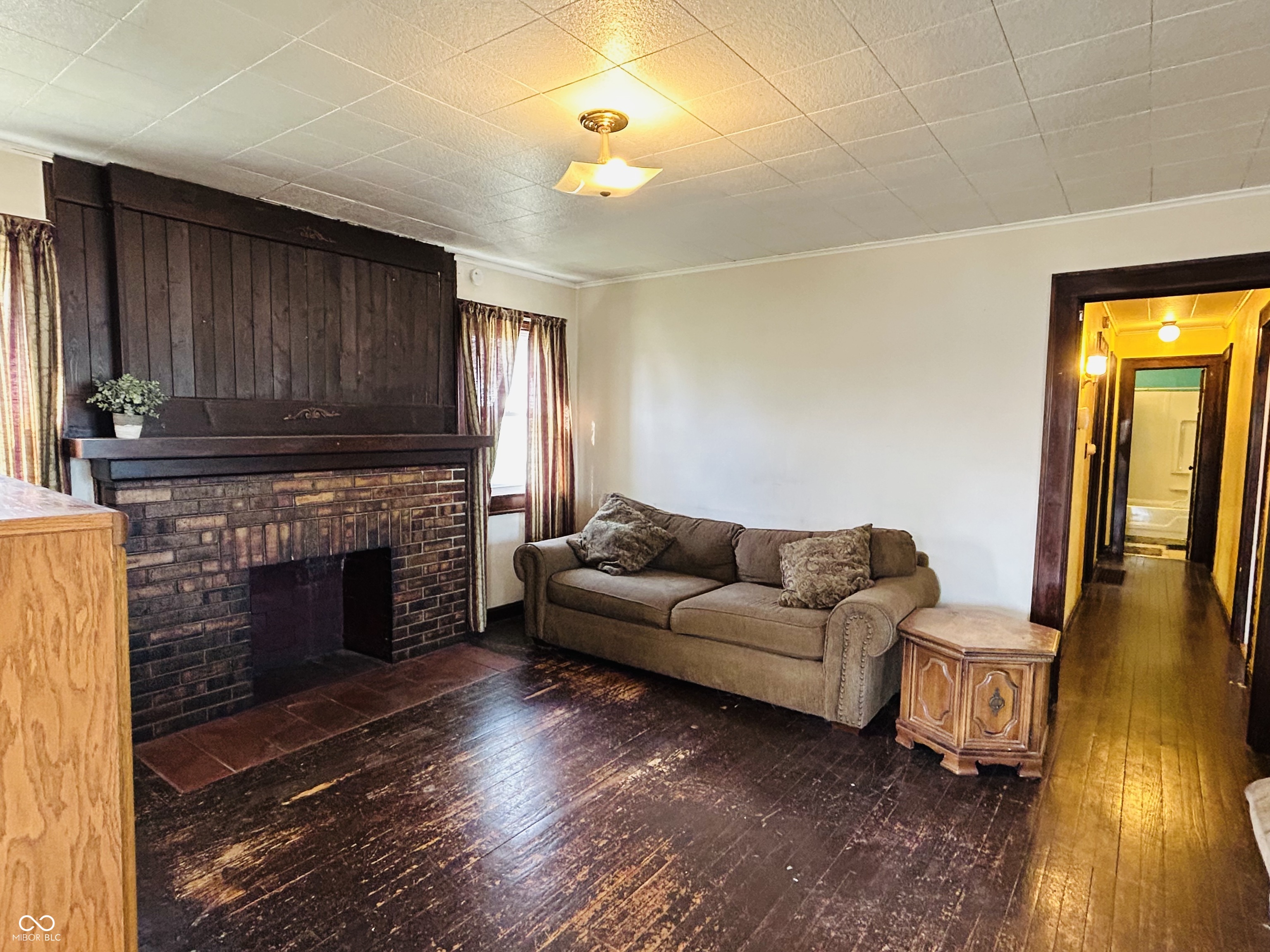 1212 S Moreland Avenue