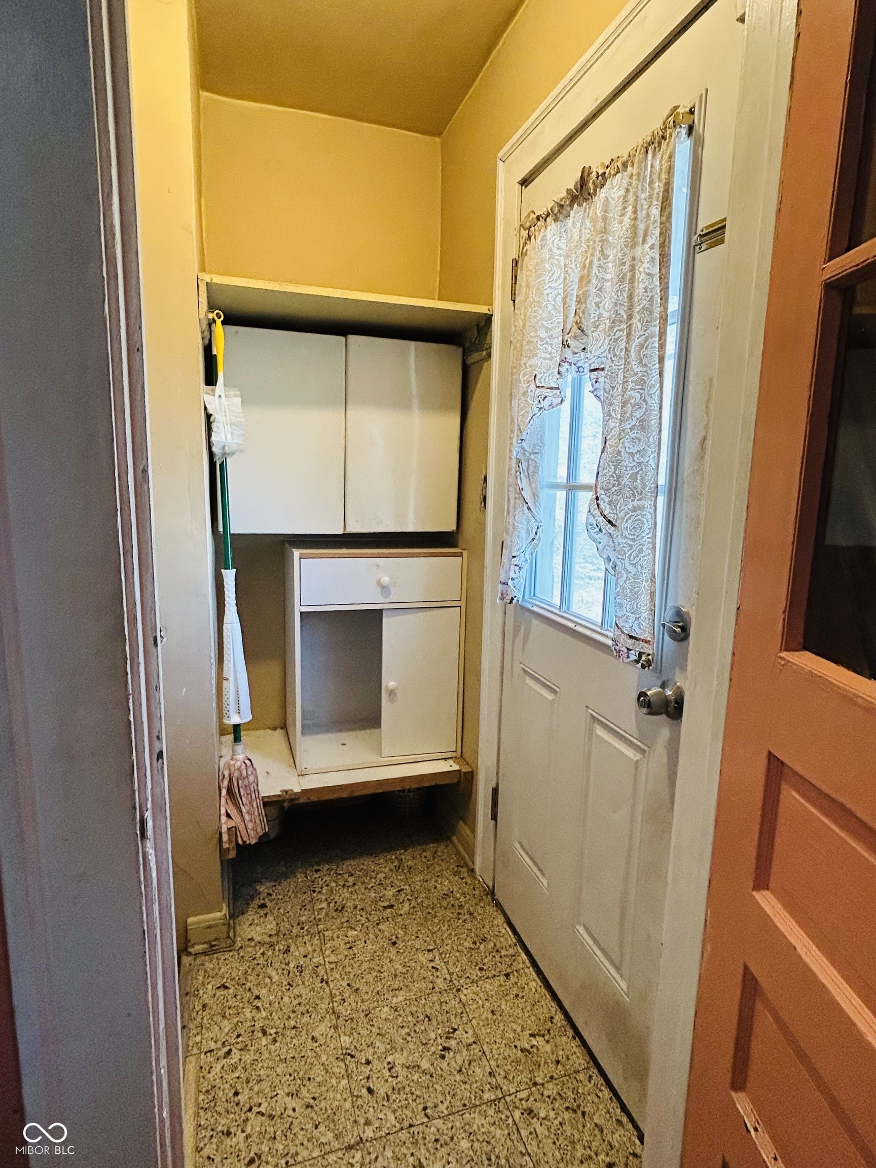 1212 S Moreland Avenue