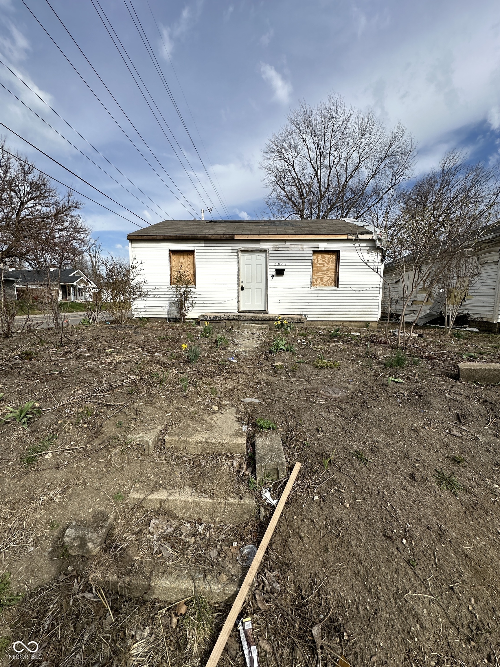 2973 N Chester Avenue