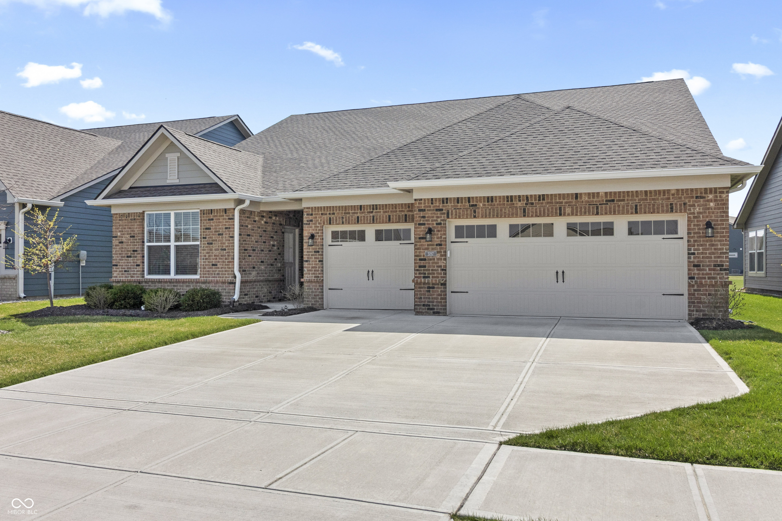 5197 Parkhurst Crossing