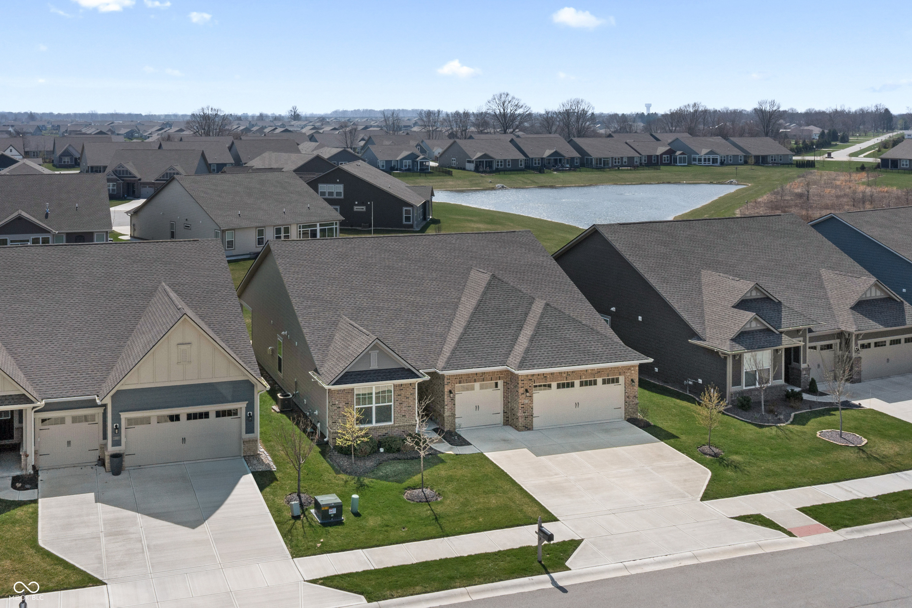 5197 Parkhurst Crossing