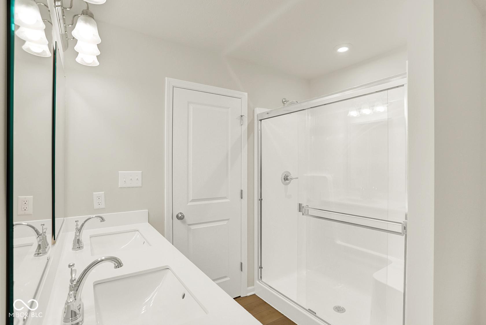 19537 Atwater Avenue