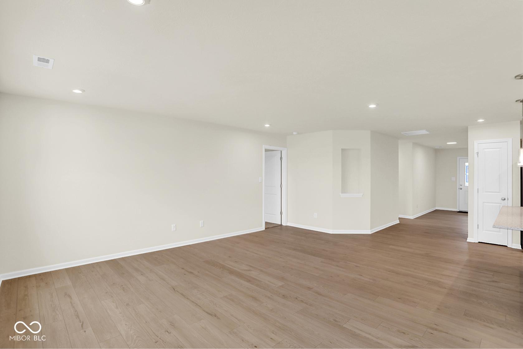 19537 Atwater Avenue