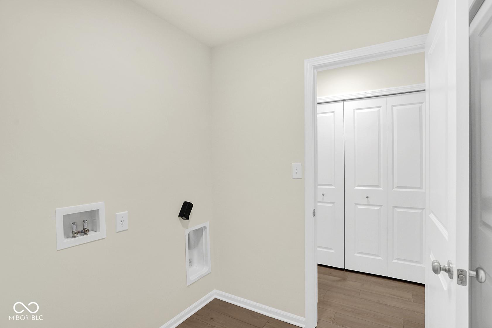 19537 Atwater Avenue