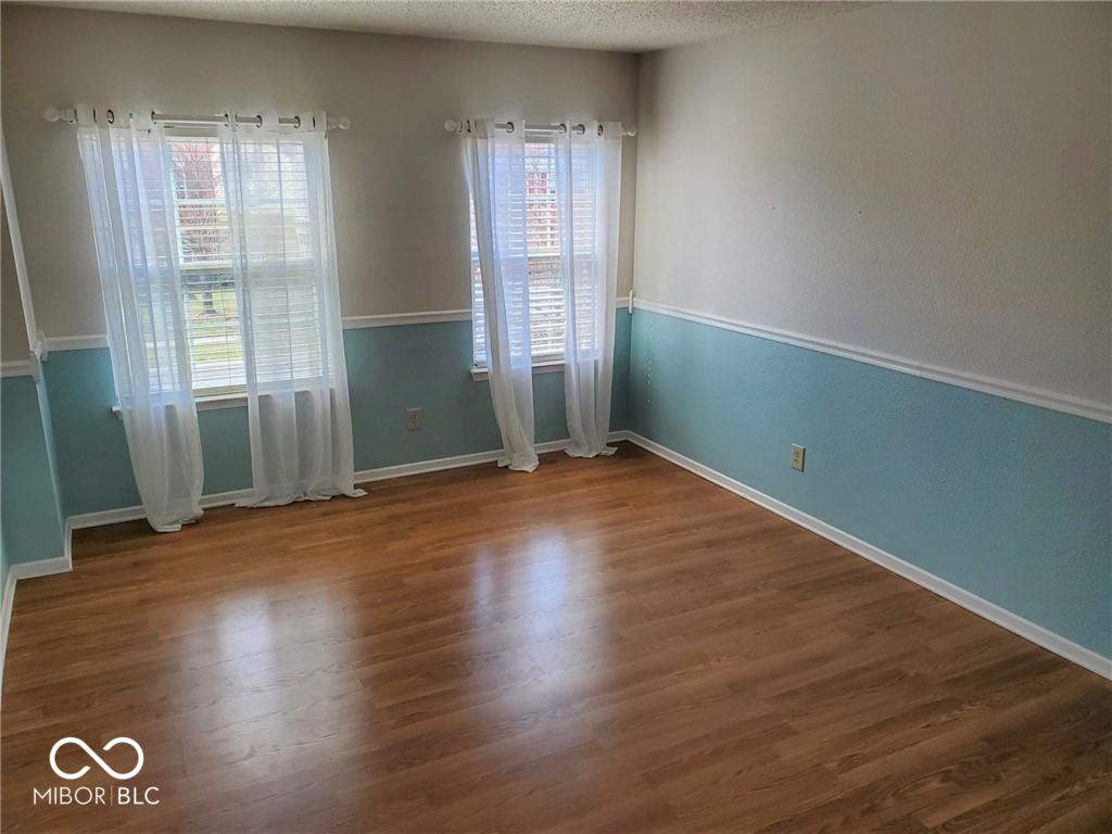 5643 N Rockingham Lane