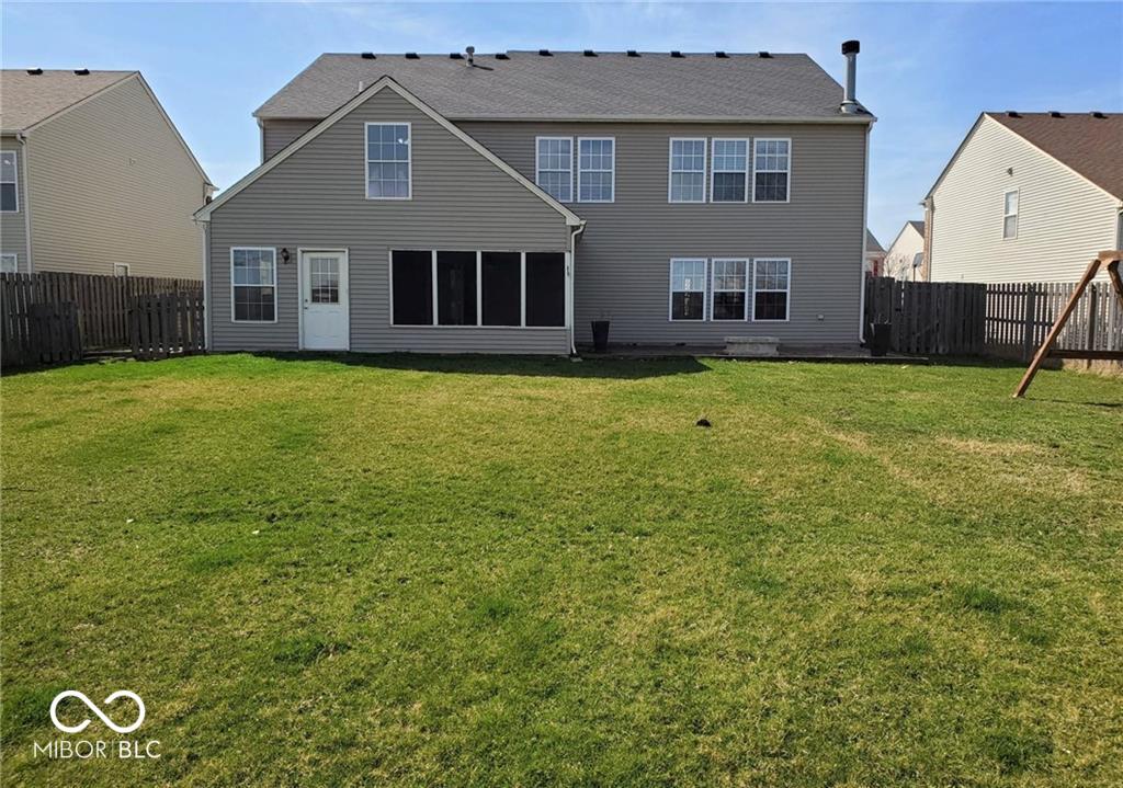 5643 N Rockingham Lane