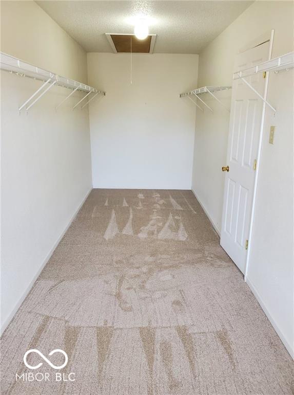 5643 N Rockingham Lane