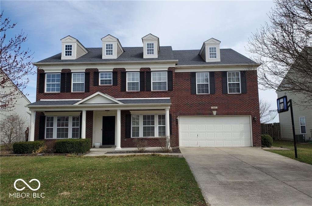 5643 N Rockingham Lane